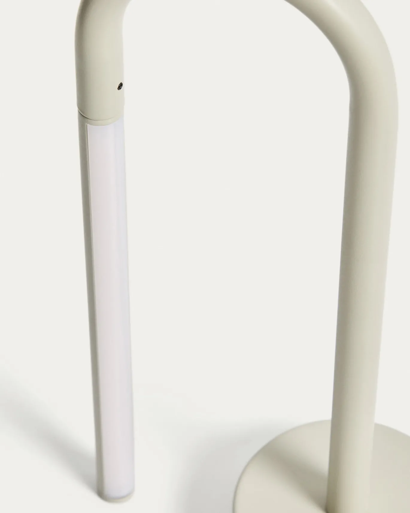 Kave Home Draagbare Tafellamp Bow Grijs Aluminium