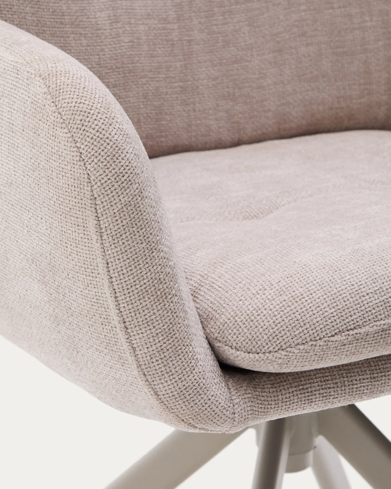 Kave Home Draaistoel Lexa Beige Chenille en Beige Poten