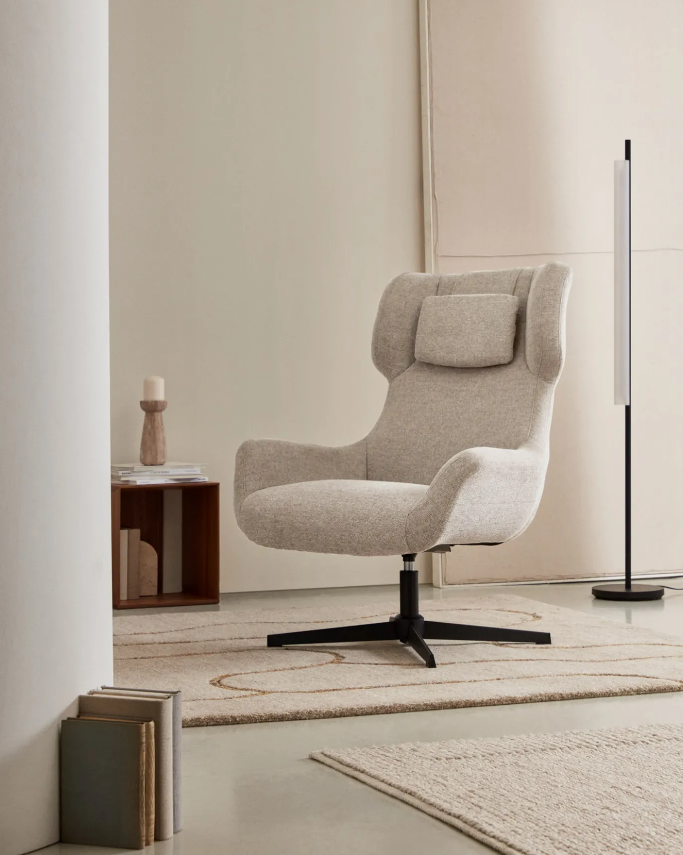 Kave Home Draaistoel Zalina Beige Chenille
