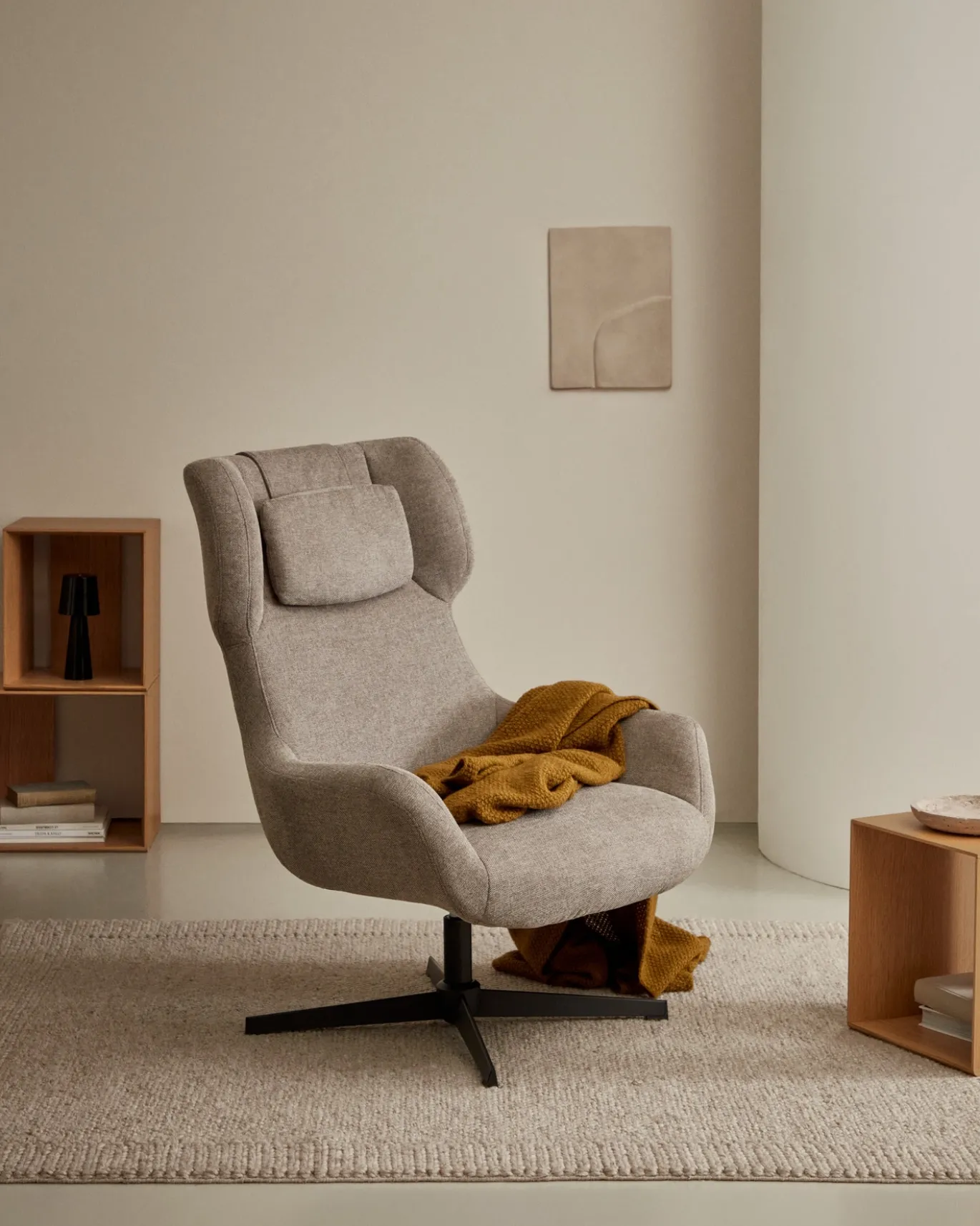 Kave Home Draaistoel Zalina Lichtbruin Chenille