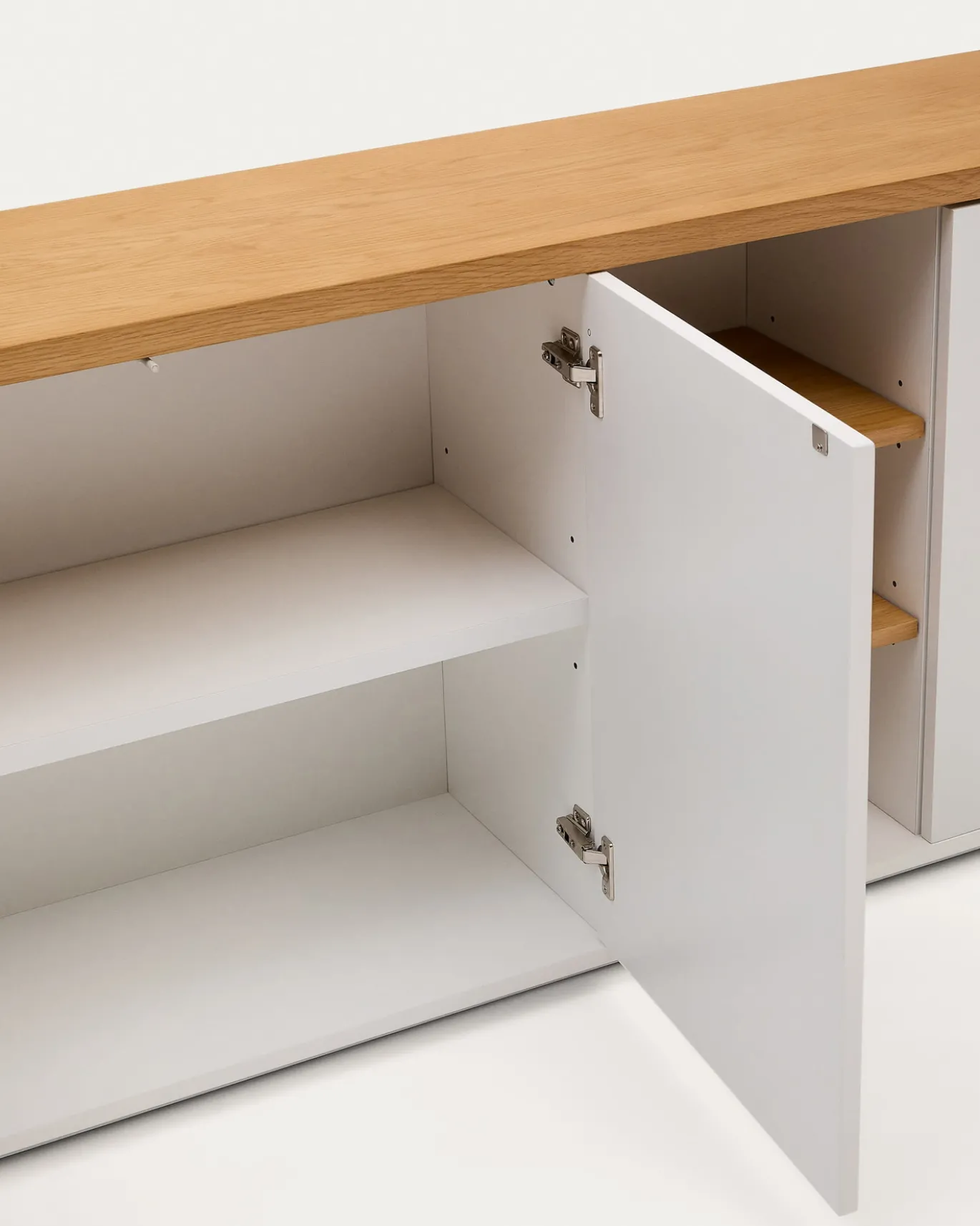 Kave Home Dressoir Abilen 3-deurs Eikenhoutfineer Wit Lak 180x75cm