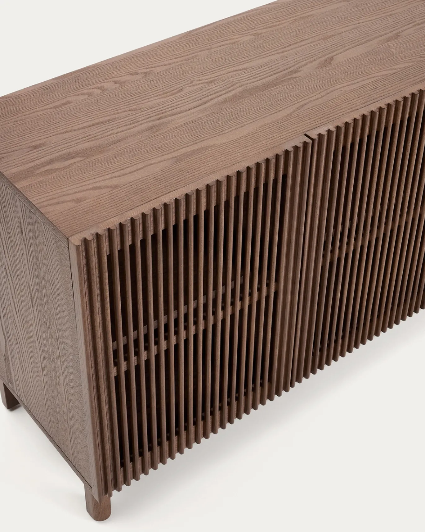 Kave Home Dressoir Beyla Essenfineer Walnoot 181x71,5cm