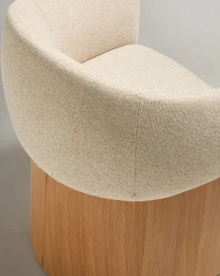 Kave Home Eetkamerstoel Bosca Beige Chenille en Eikenfineer