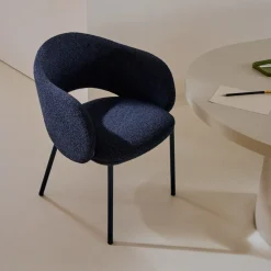 Kave Home Eetkamerstoel Maina Blauw Chenille
