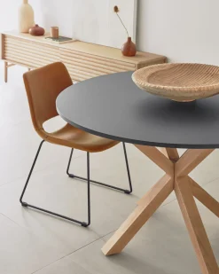 Kave Home Eetkamerstoel Zahara Synthetisch Leer Bruin