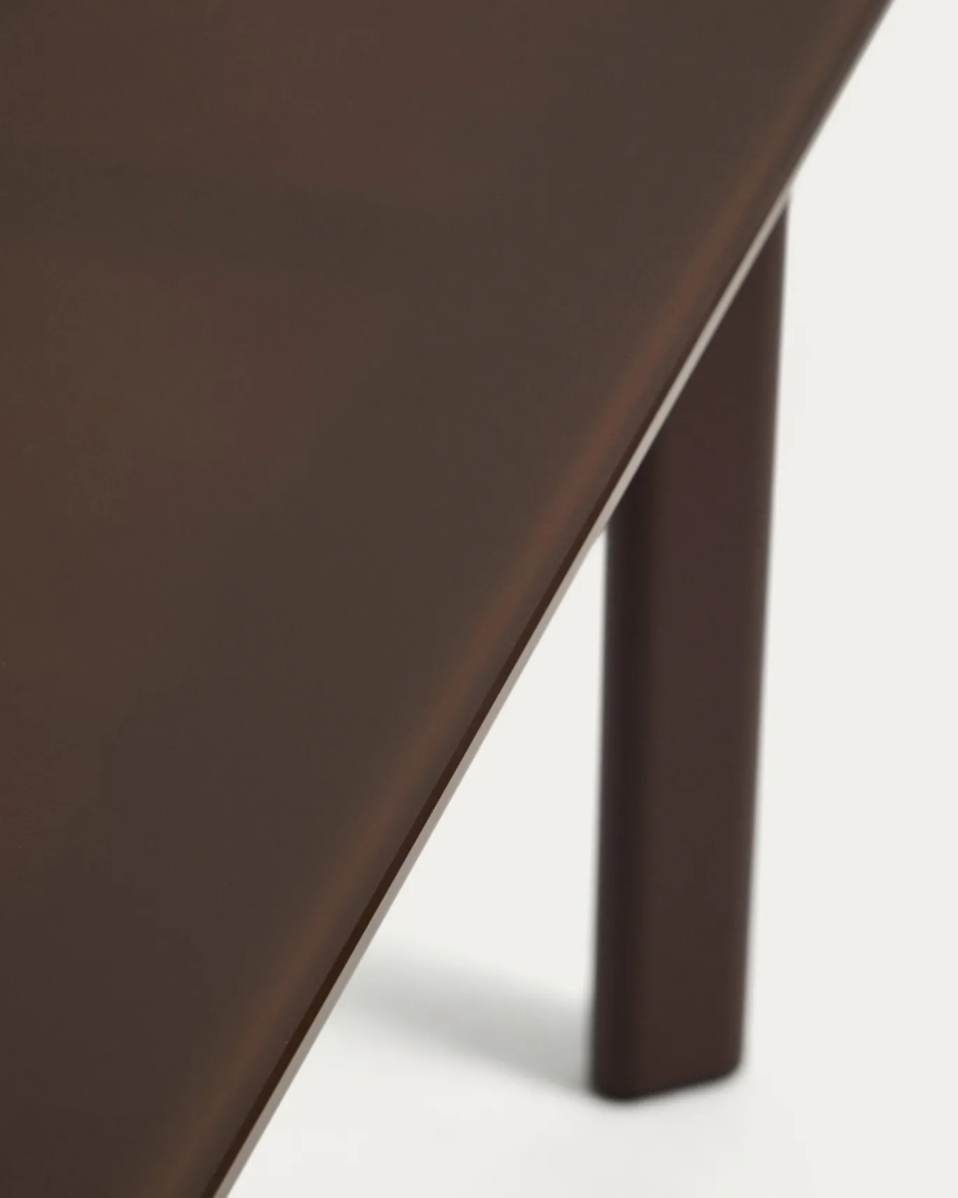 Kave Home Eettafel Erice Ovaal Aluminium Gehard Glas Bruin 180cm