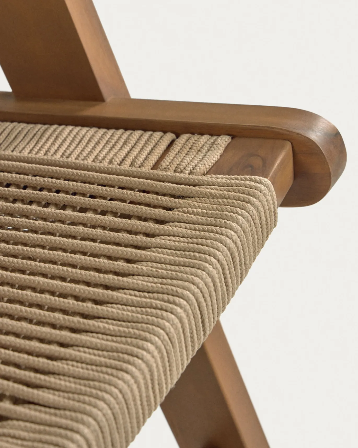 Kave Home Fauteuil Geralda Acaciahout Bruin