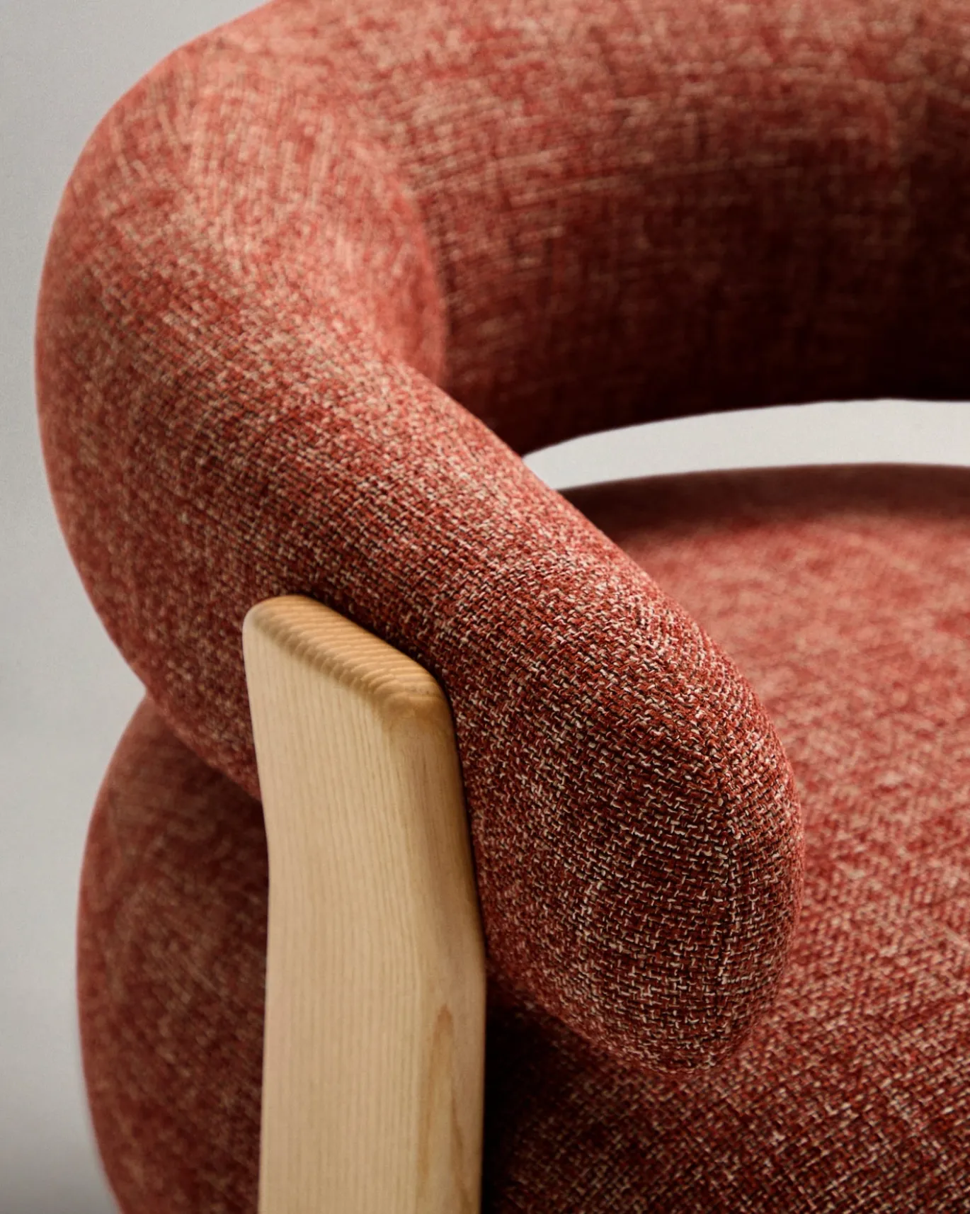 Kave Home Fauteuil Granite Terracotta/Naturel Chenille En Essenhout