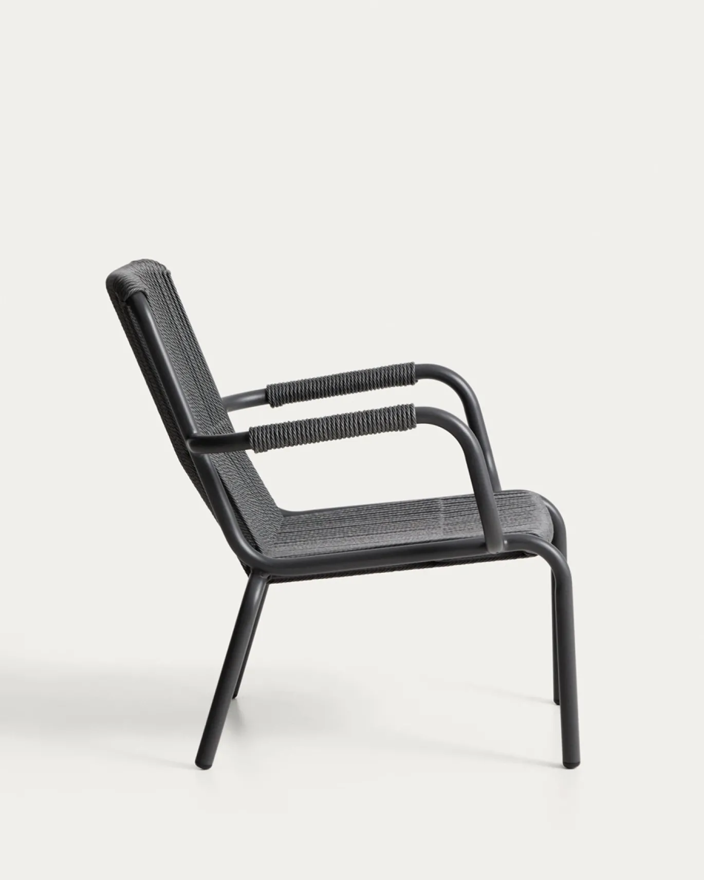 Kave Home Fauteuil Salis Stapelbaar Aluminium Synthetisch Touw Grafiet