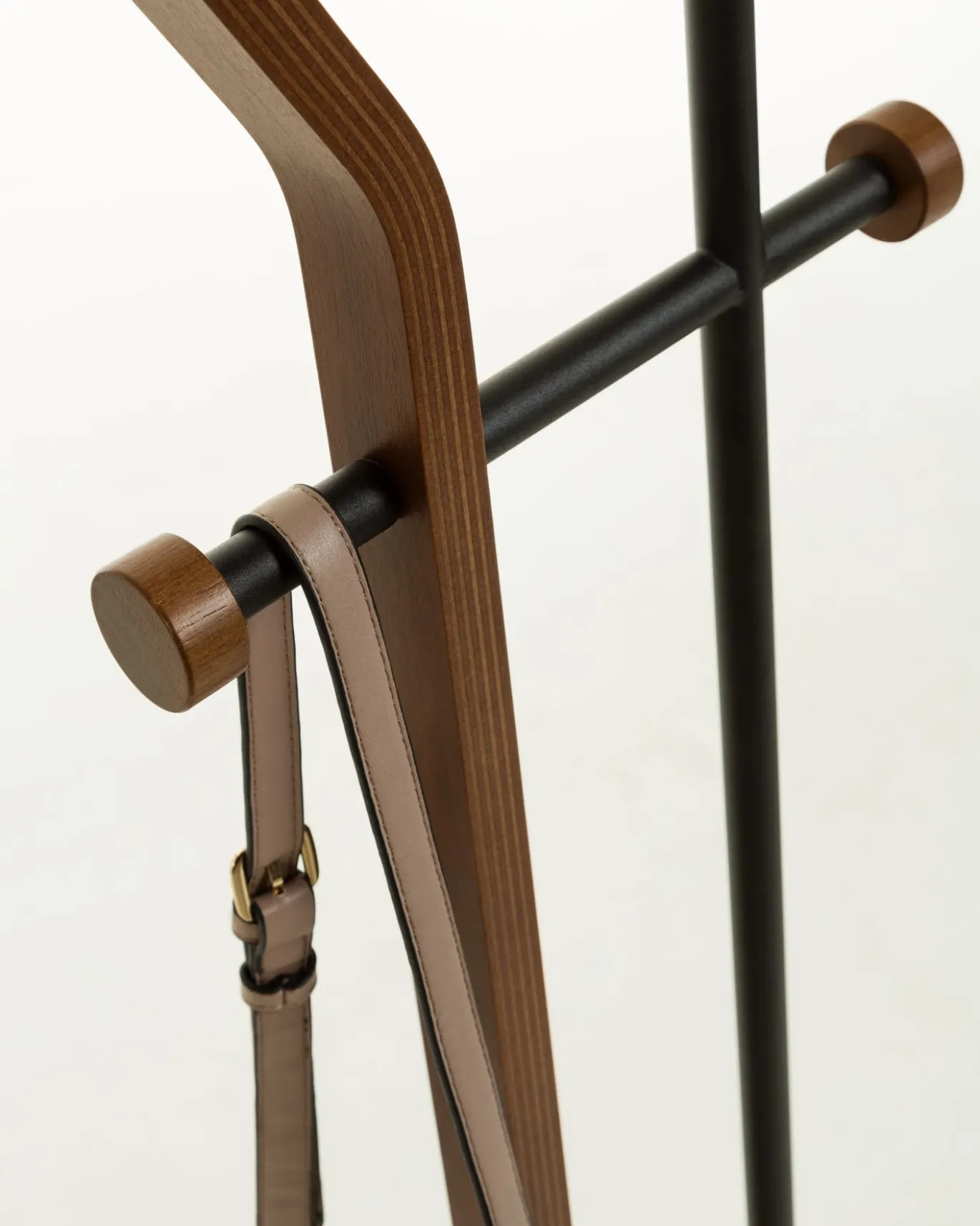 Kave Home Kapstok Magali 172cm