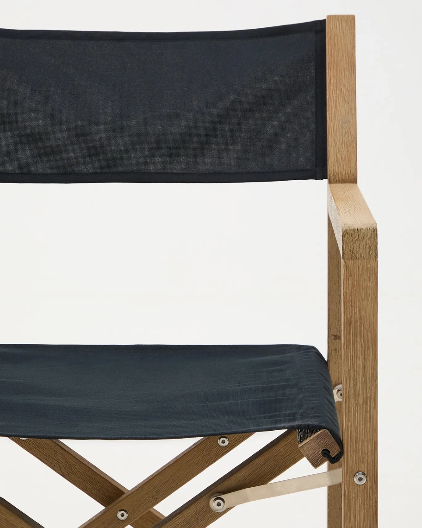 Kave Home Klapstoel Vilara Zwart Outdoor Acaciahout