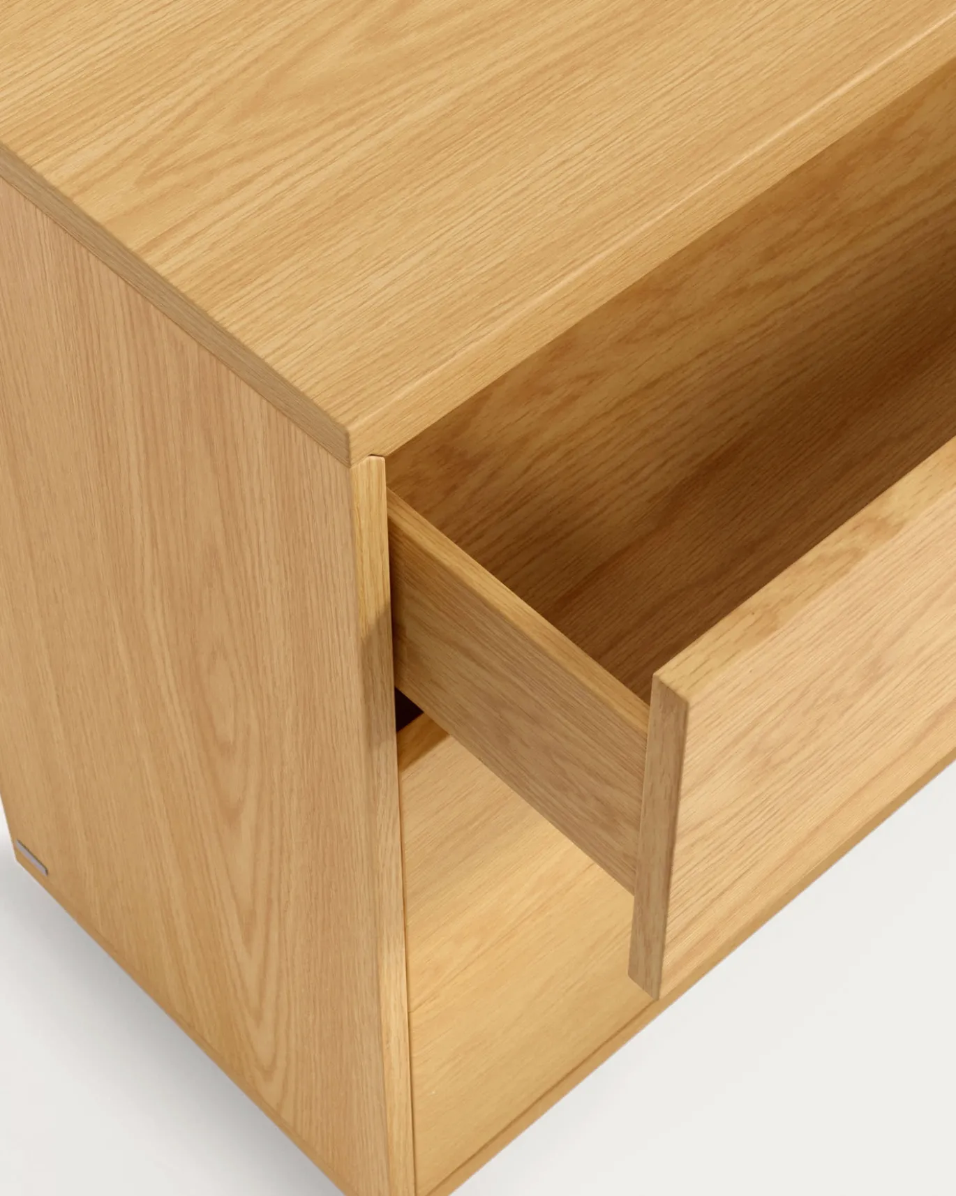 Kave Home Ladekast Abilen Eikenfineer 90x75cm