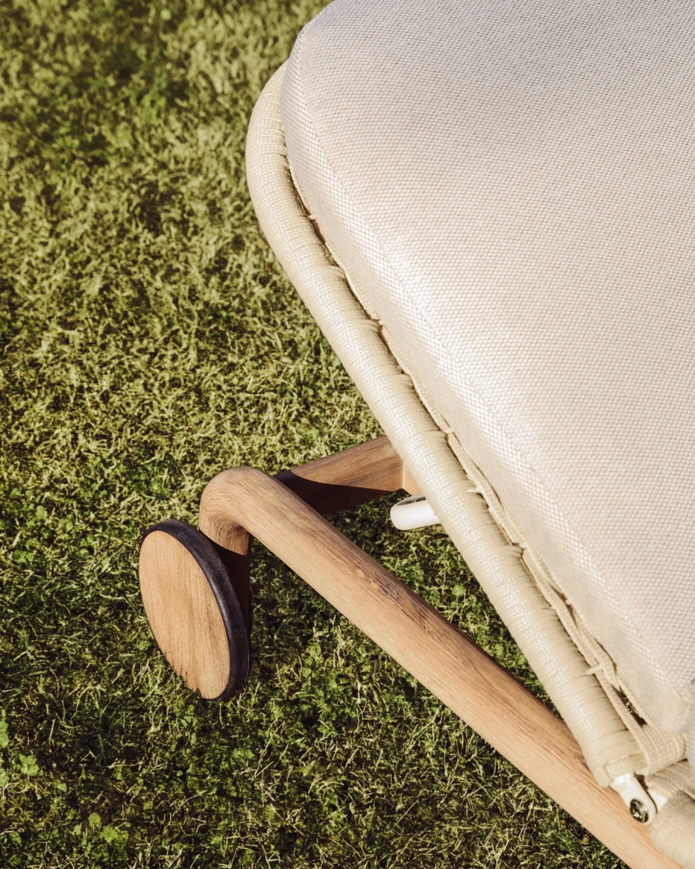 Kave Home Ligbed Alipa Acaciahout Beige 196x80cm