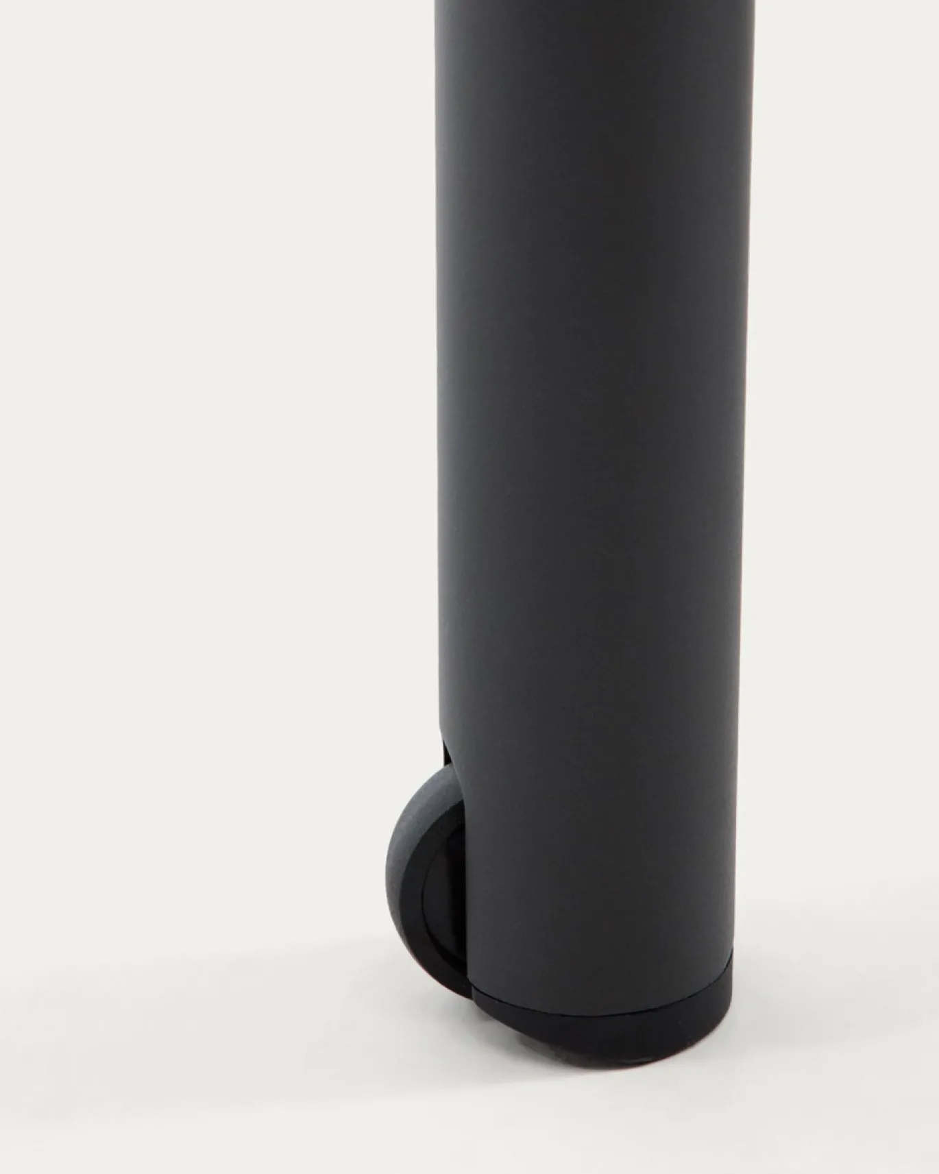 Kave Home Ligbed Lesina Stapelbaar Aluminium Grafiet