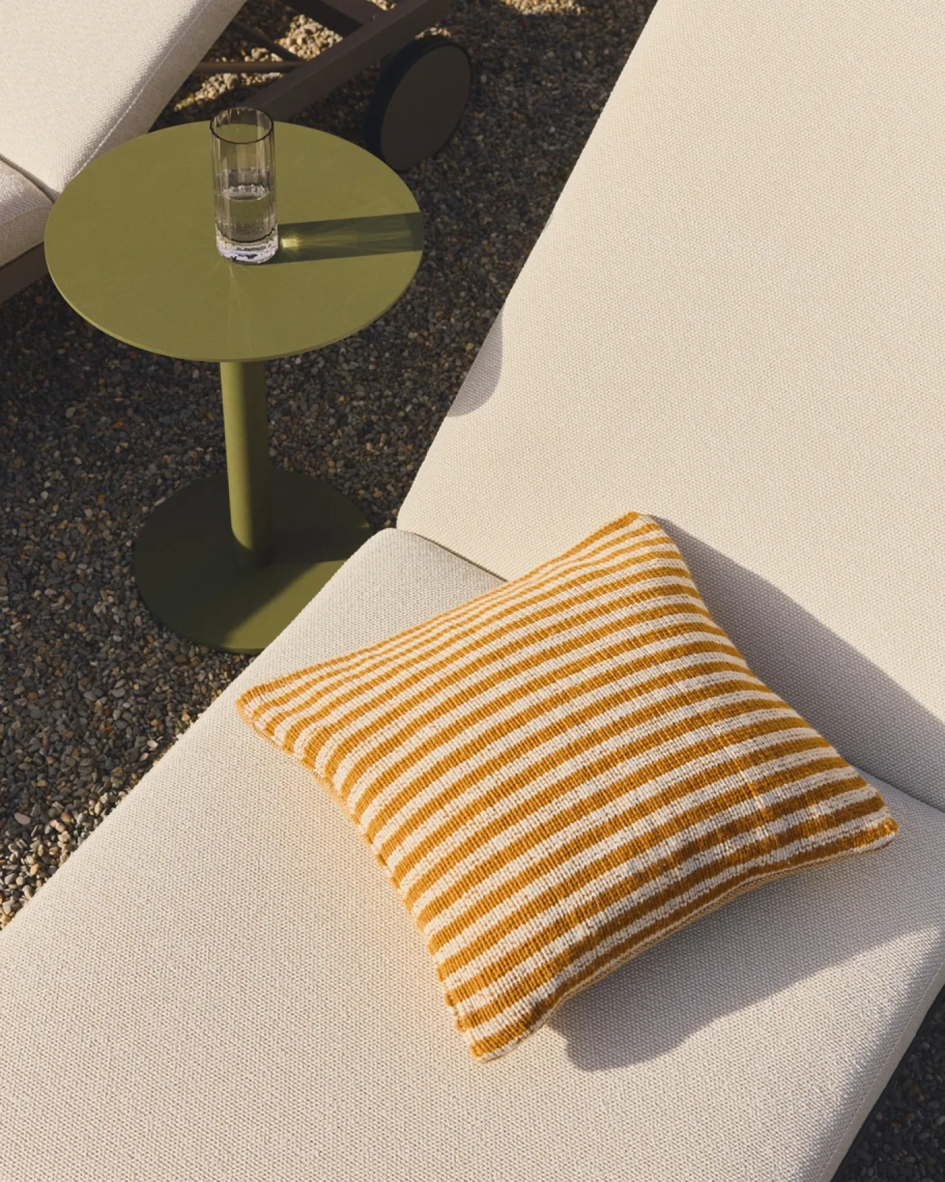 Kave Home Ligbed Rodia Beige/Grafiet 200cm