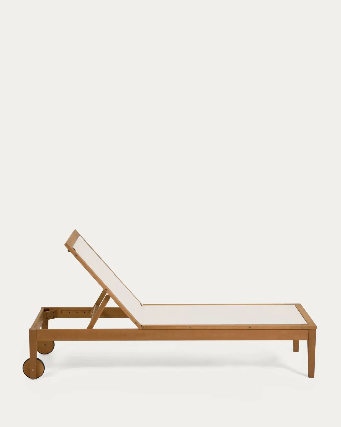 Kave Home Ligstoel Caterin Beige Verstelbaar Eucalyptushout