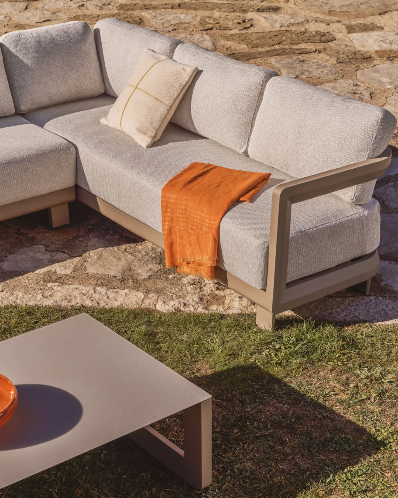 Kave Home Loungeset Nerano Hoekbank Taupe Klein
