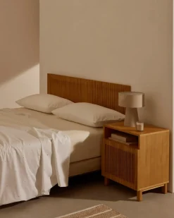Kave Home Nachtkastje Beyla Massief Essen 62cm