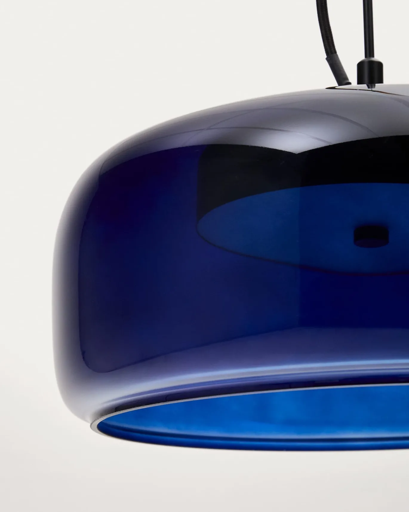 Kave Home Plafondlamp Reig Blauw Glas Ø38cm