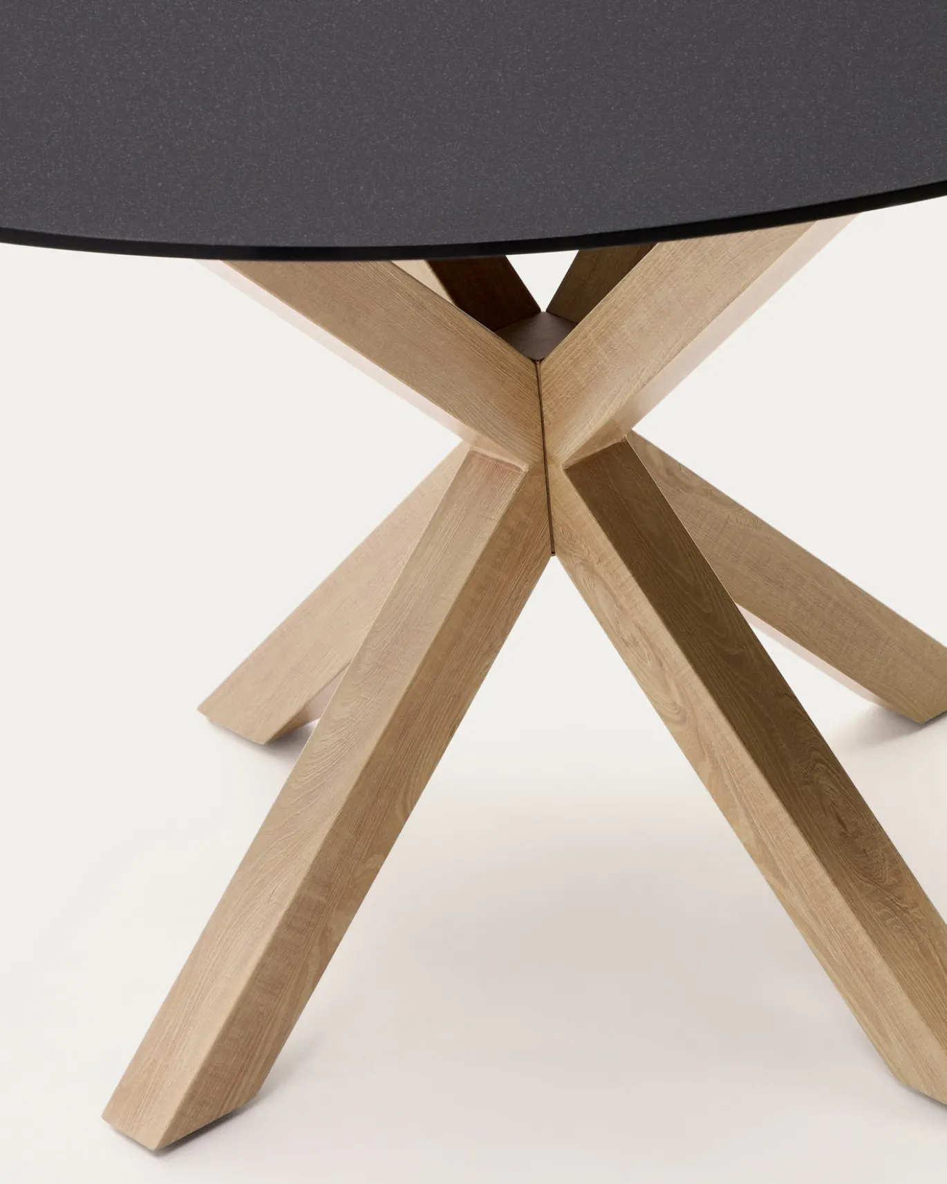 Kave Home Ronde Tafel Argo Matzwart Glas Houteffect Ø120cm