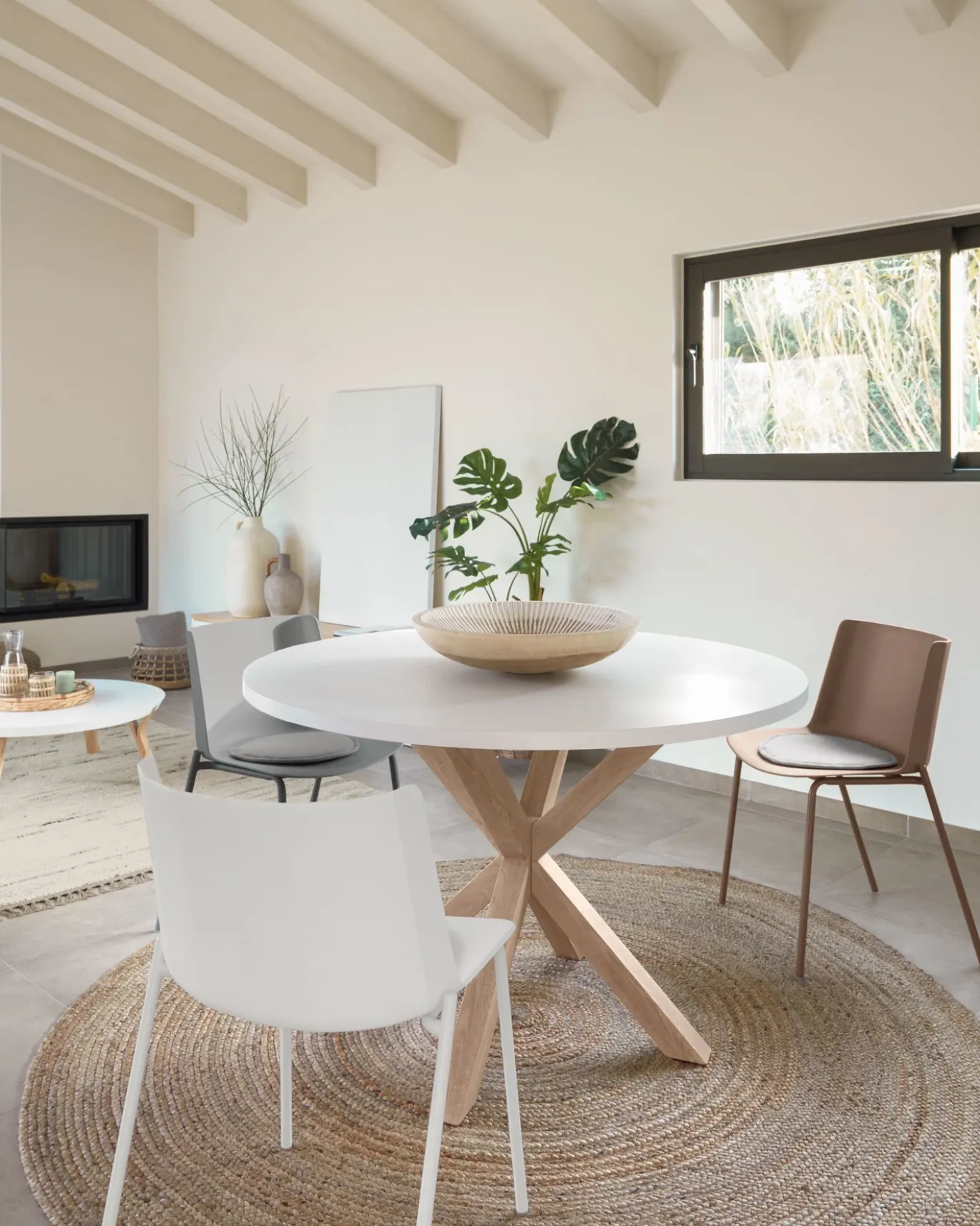 Kave Home Ronde Tafel Argo Wit Melamine Houteffect Ø120cm