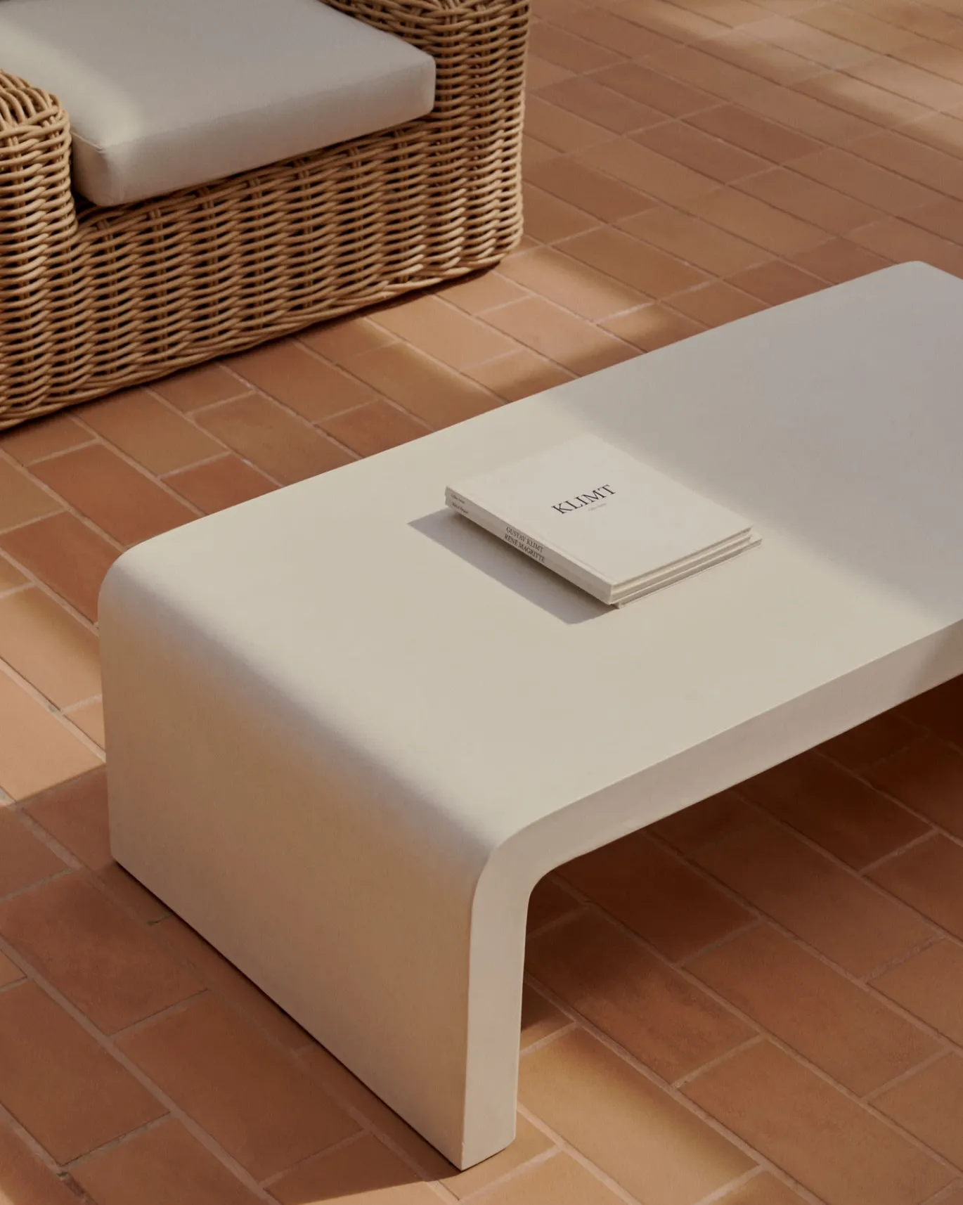 Kave Home Salontafel Aiguablava Wit Cement 135x65cm