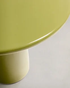 Kave Home Salontafel Albanella Cement met Glanzend Groene Afwerking Ø65cm