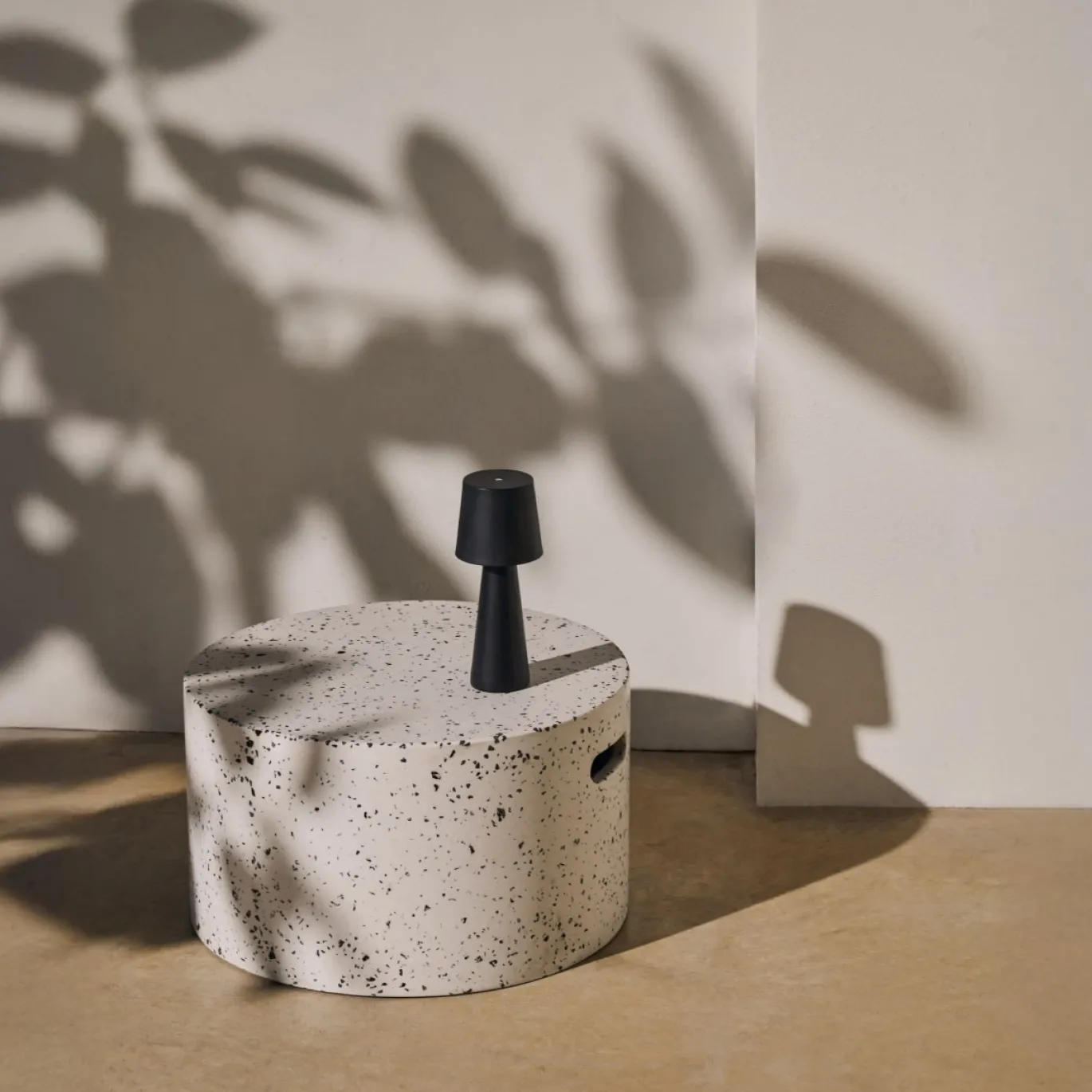 Kave Home Salontafel Jenell Wit Terrazzo Ø52cm