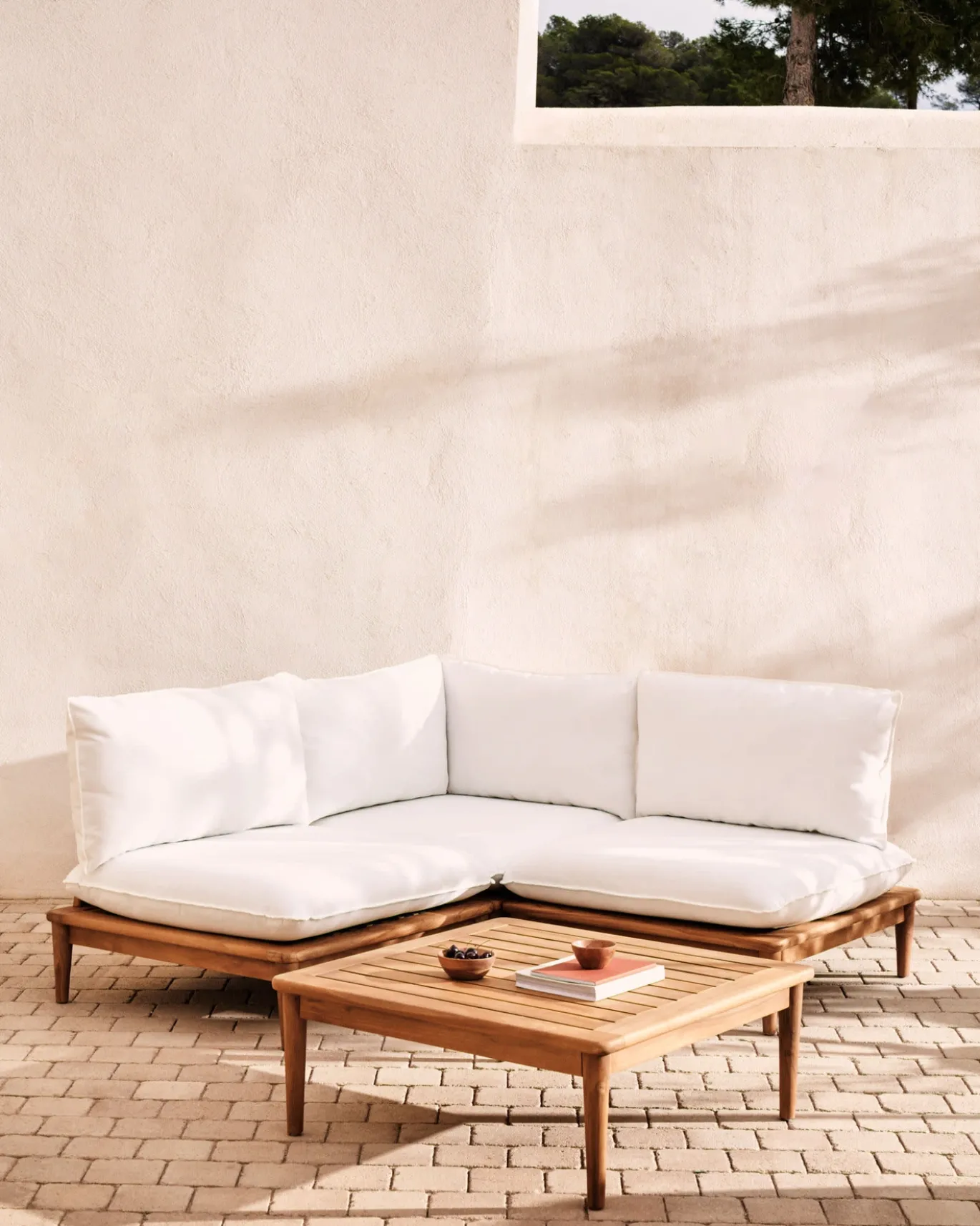 Kave Home Salontafel Portitxol Massief Teakhout 80x80cm