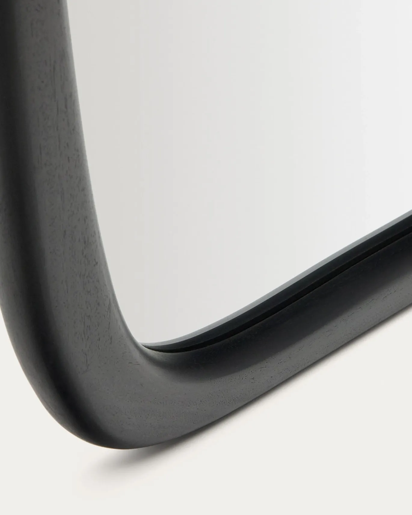 Kave Home Spiegel Alura Zwart Teakhout 158x61cm