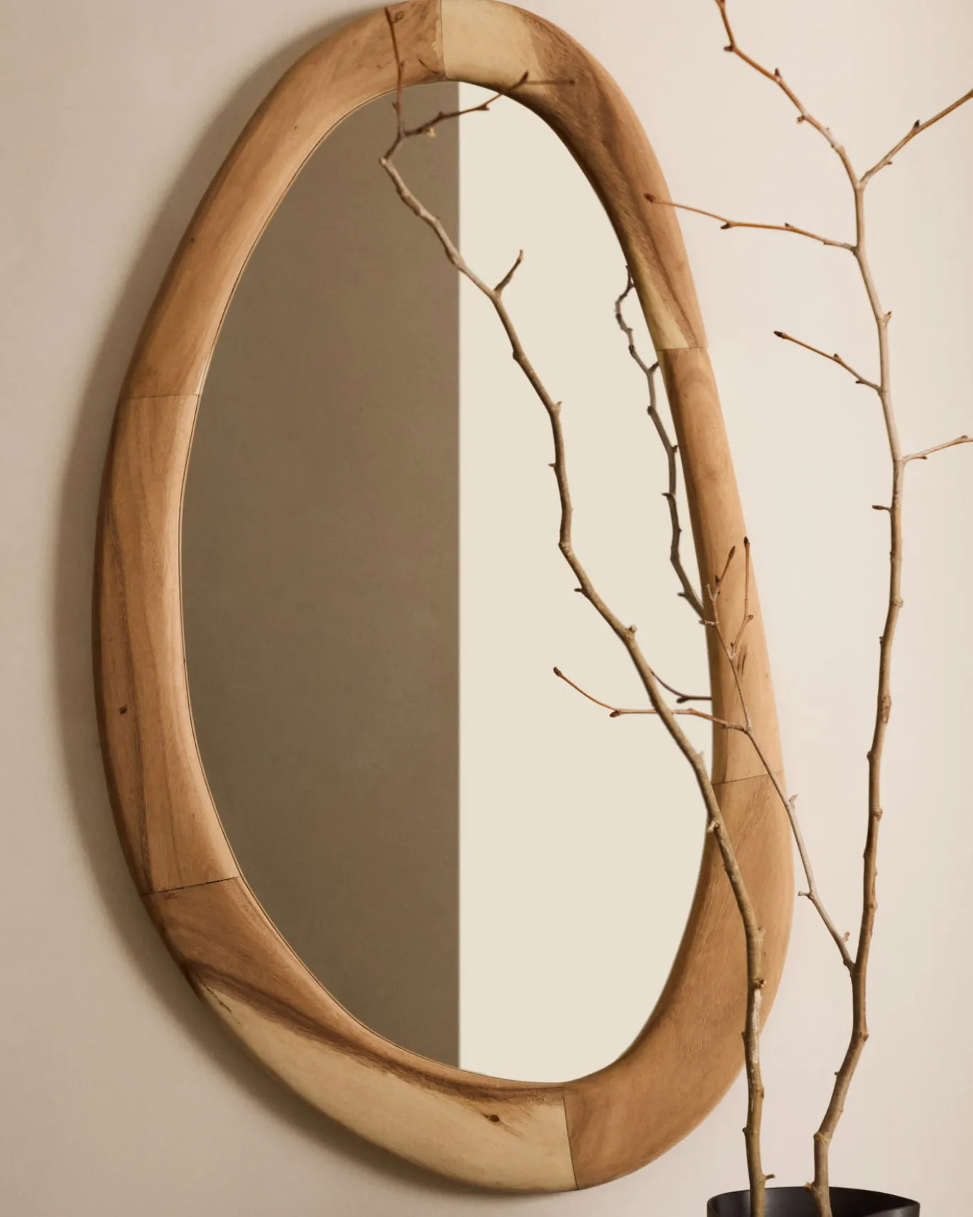 Kave Home Spiegel Selem Mungur Hout Natuurlijk 60x107cm