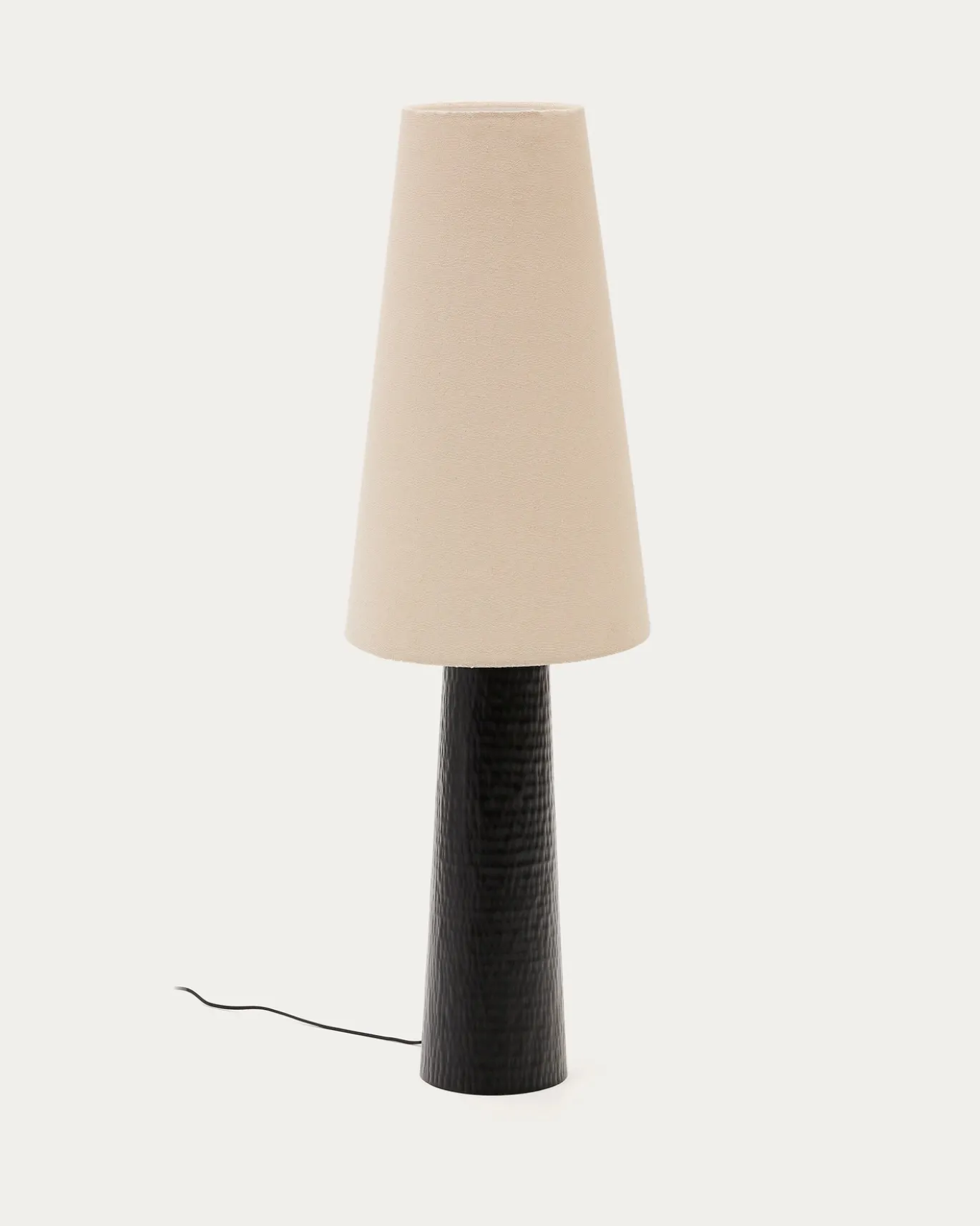 Kave Home Staande Lamp Senni Metaal Zwart