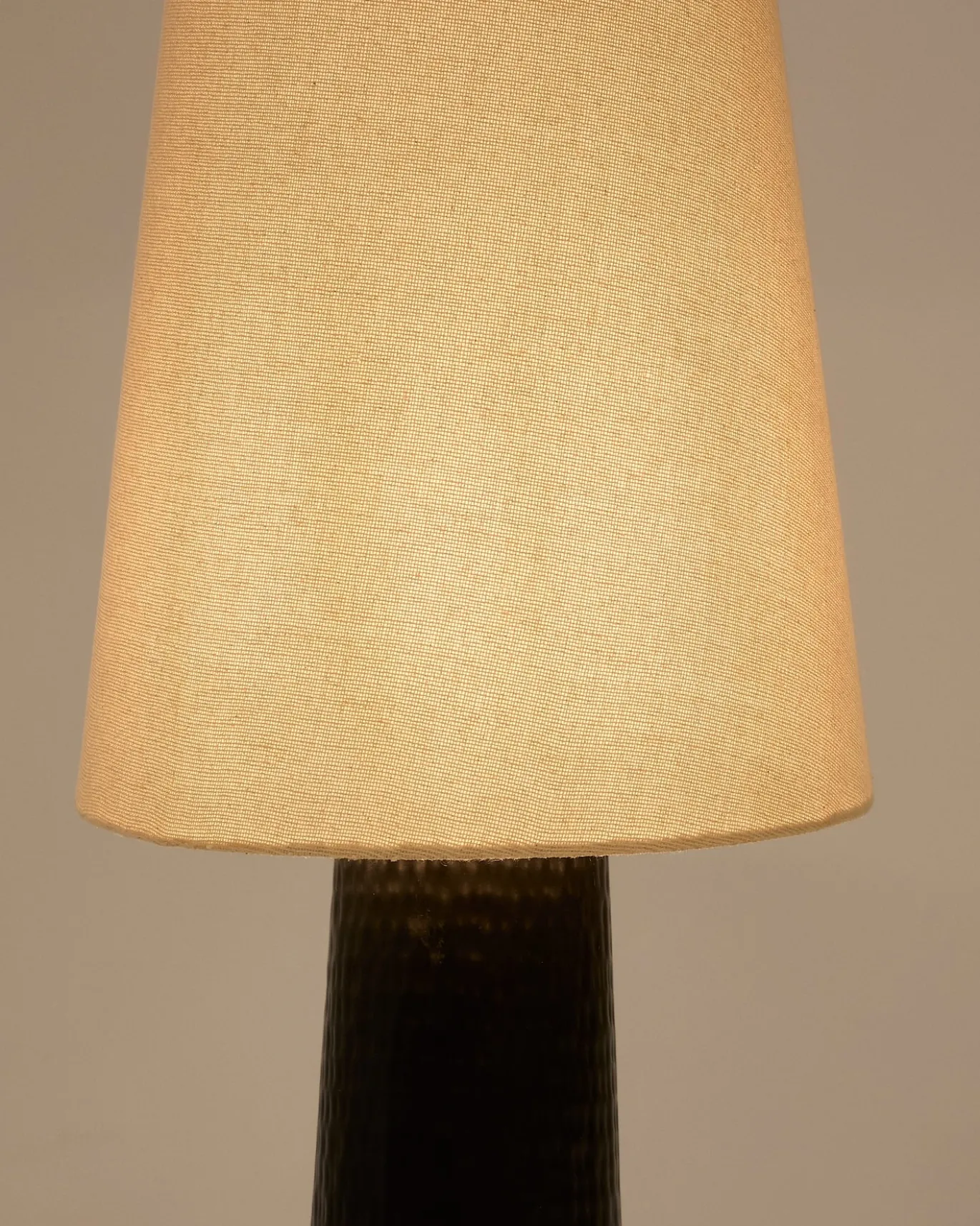 Kave Home Staande Lamp Senni Metaal Zwart