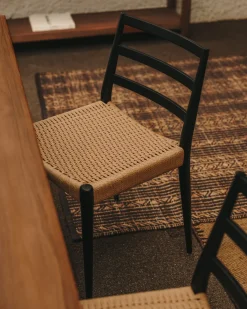 Kave Home Stoel Analy Massief Eikenhout Zwart