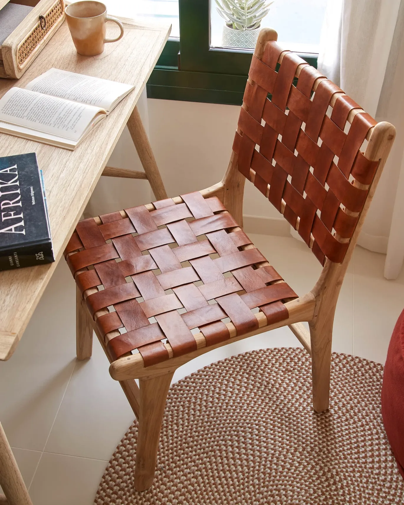 Kave Home Stoel Calixta Leer Bruin