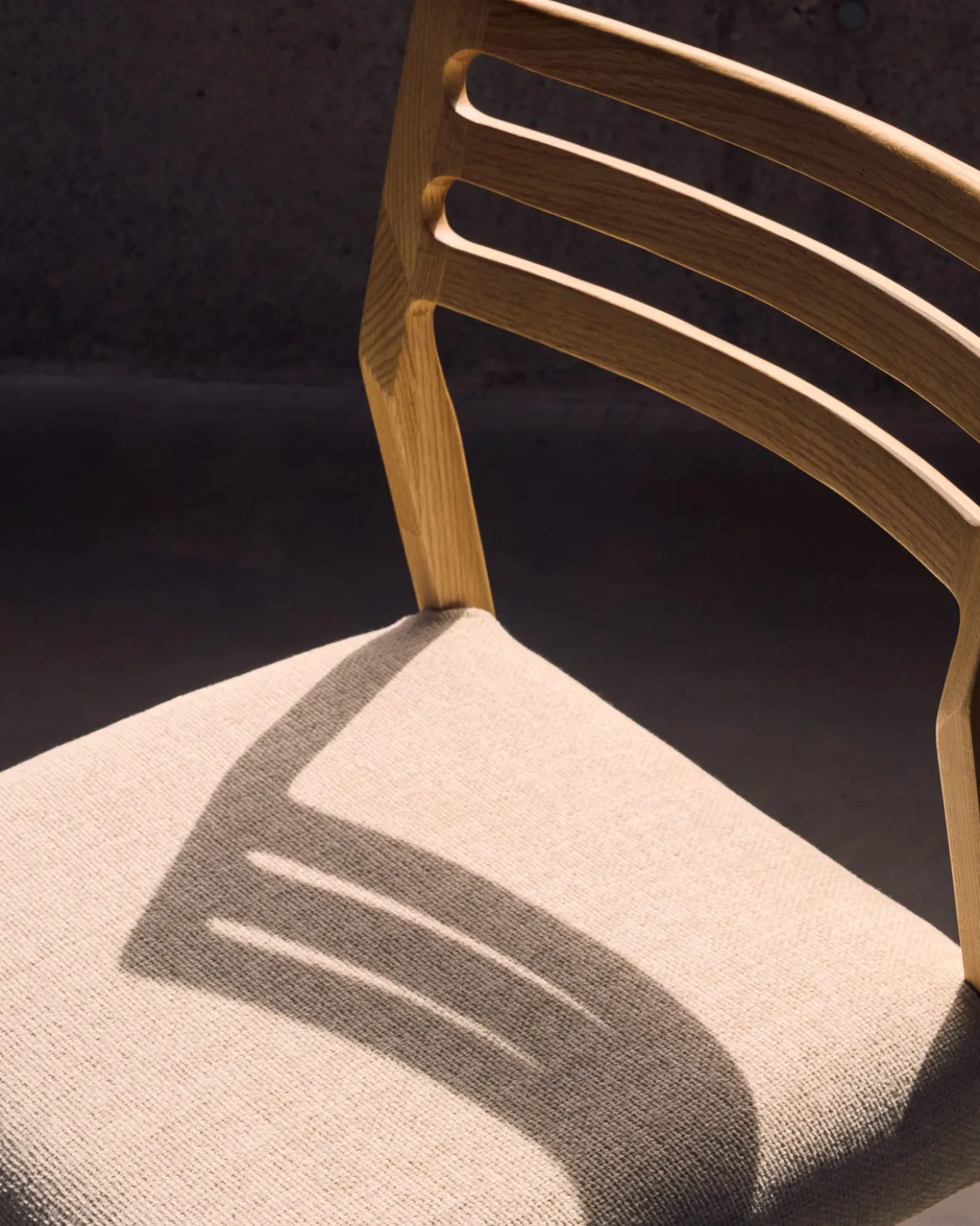 Kave Home Stoel Cudia Massief Eikenhout Naturel Beige