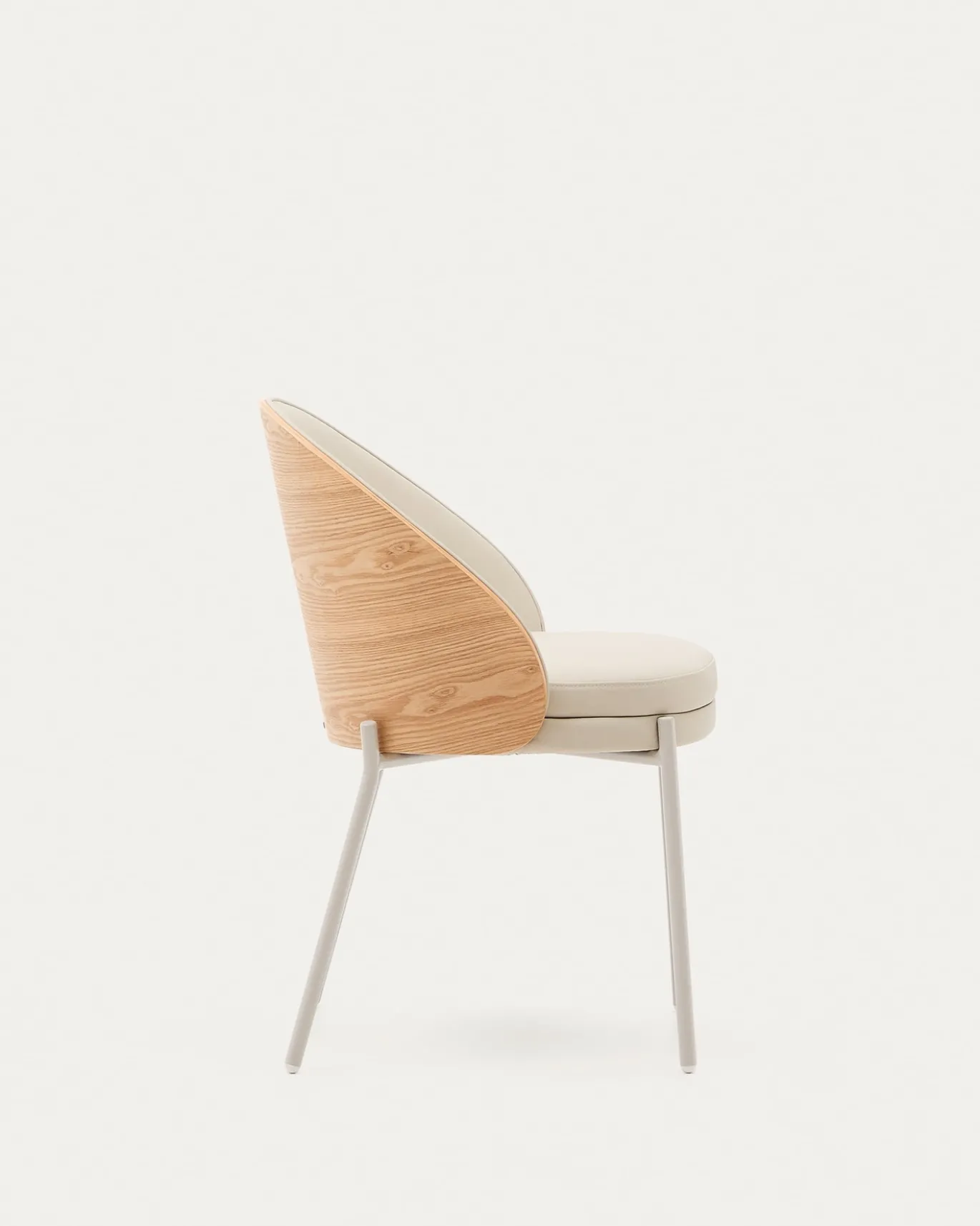 Kave Home Stoel Eamy Beige Kunstleer Essenfineer