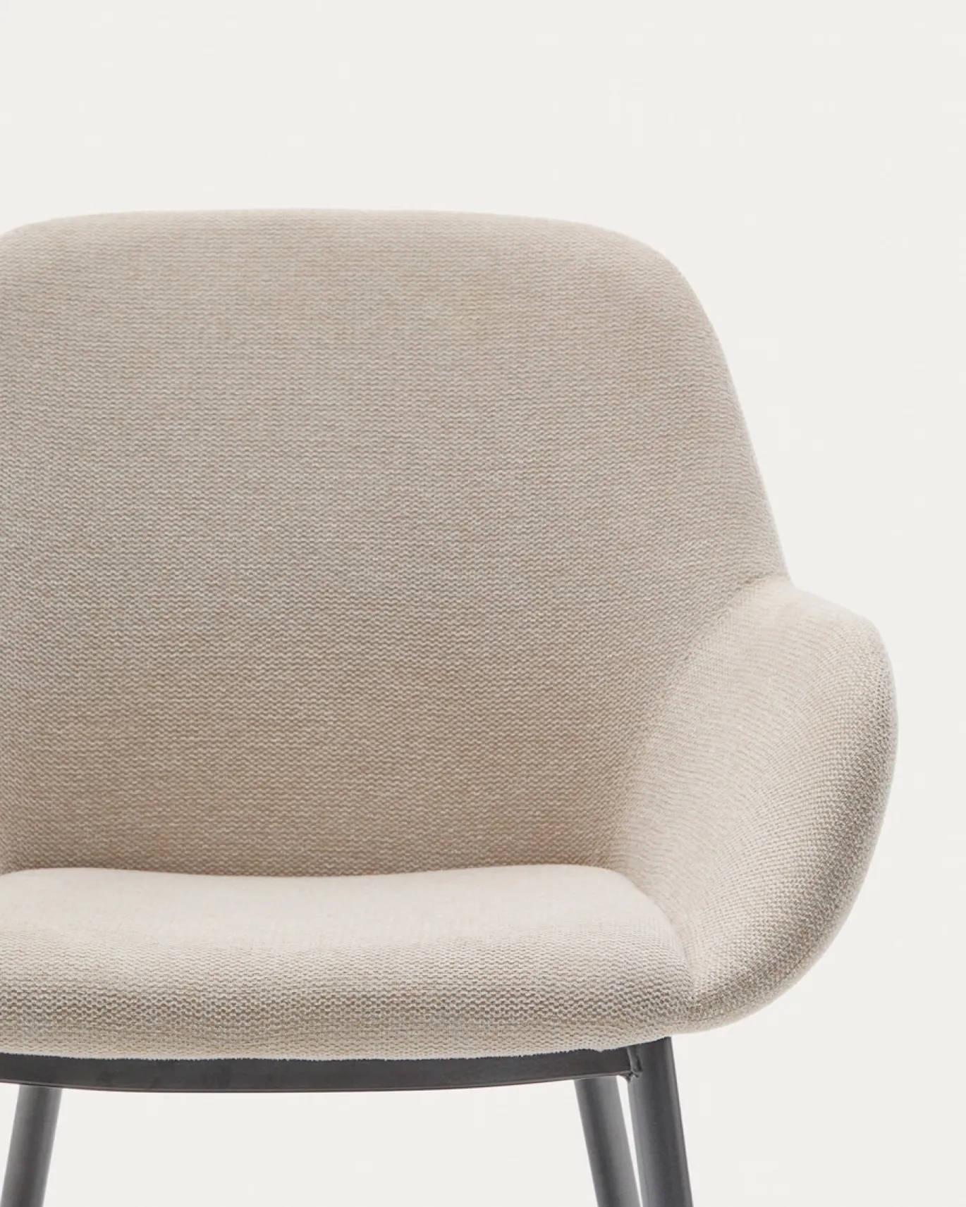 Kave Home Stoel Konna Beige met Zwart Gelakte Poten