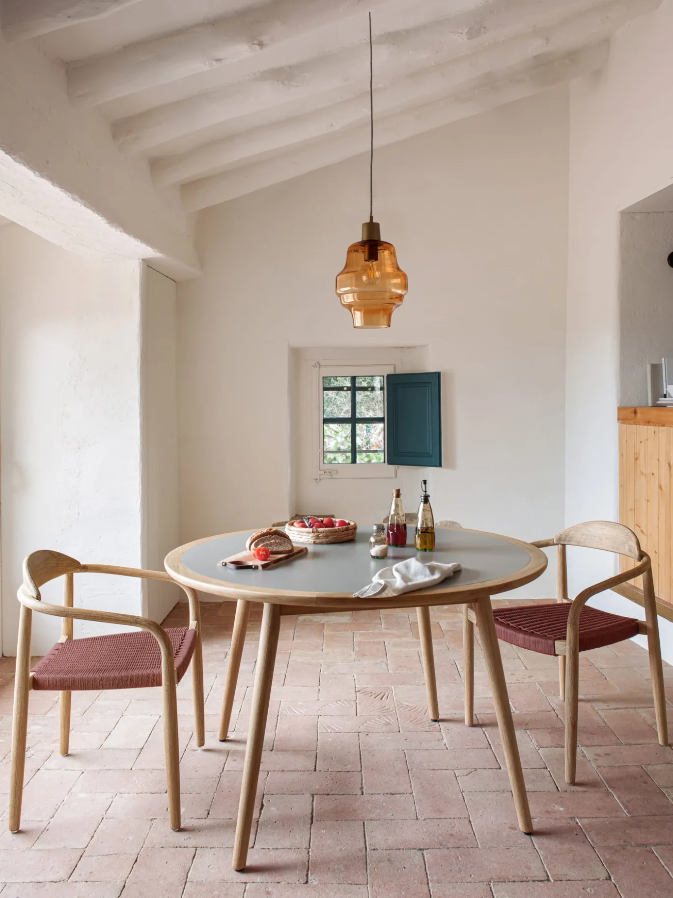 Kave Home Stoel Nina Massief Acaciahout Terracotta