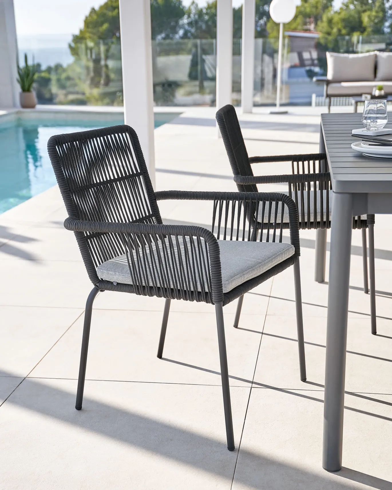 Kave Home Stoel Samanta Zwart Touw