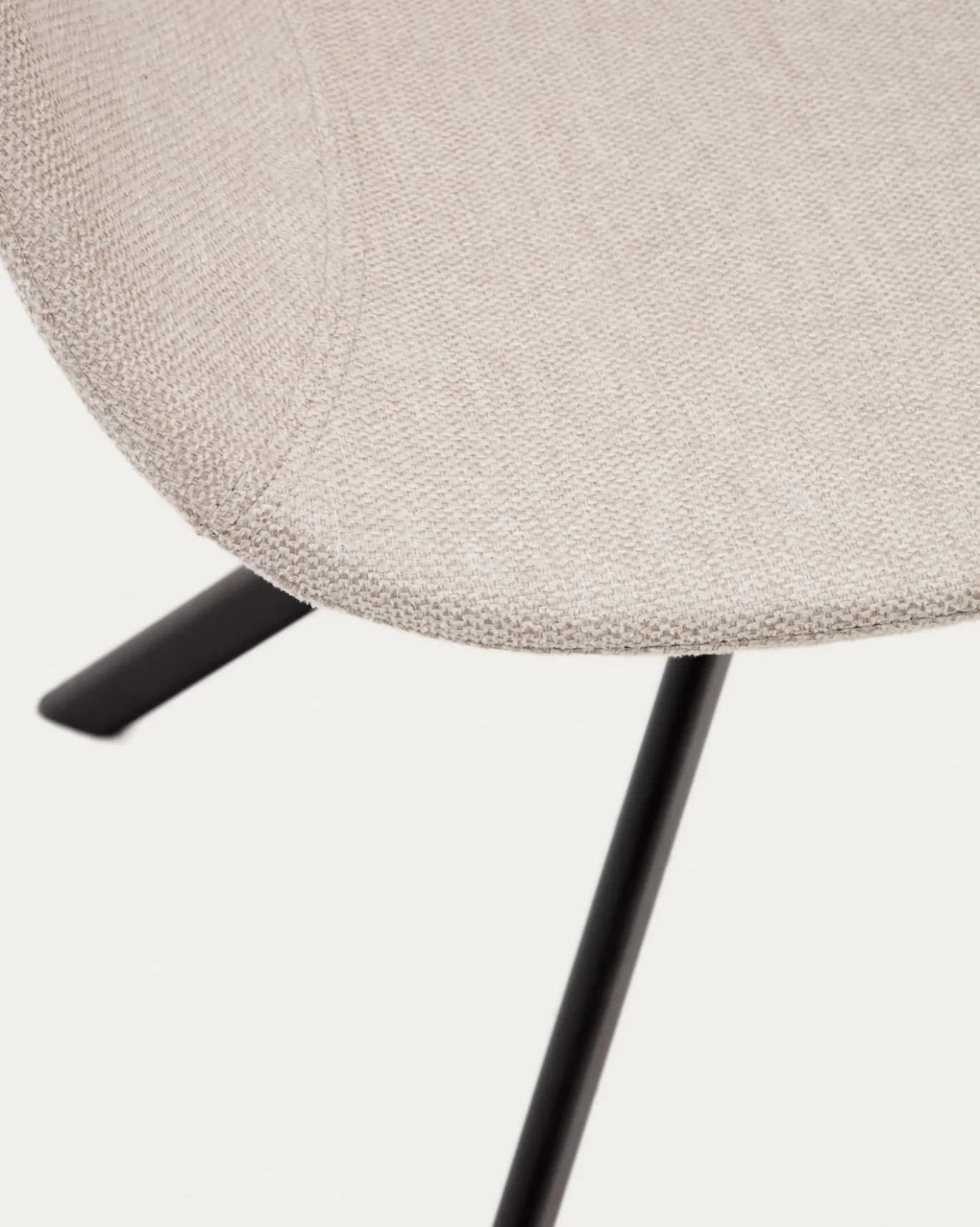 Kave Home Stoel Tissiana Draaibaar Beige Chenille
