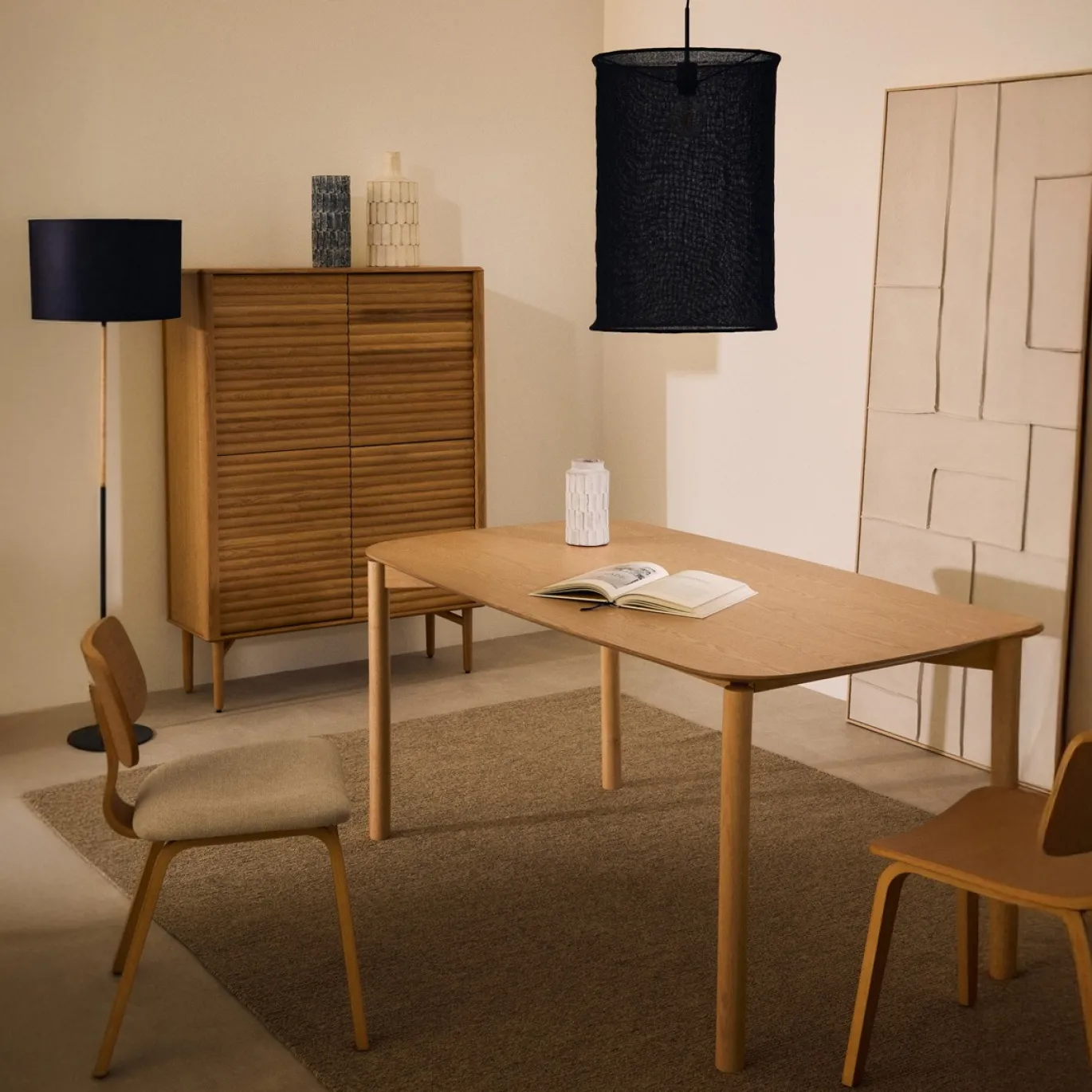 Kave Home Tafel Indara Essenhoutfineer en Rubberhout 160x90cm