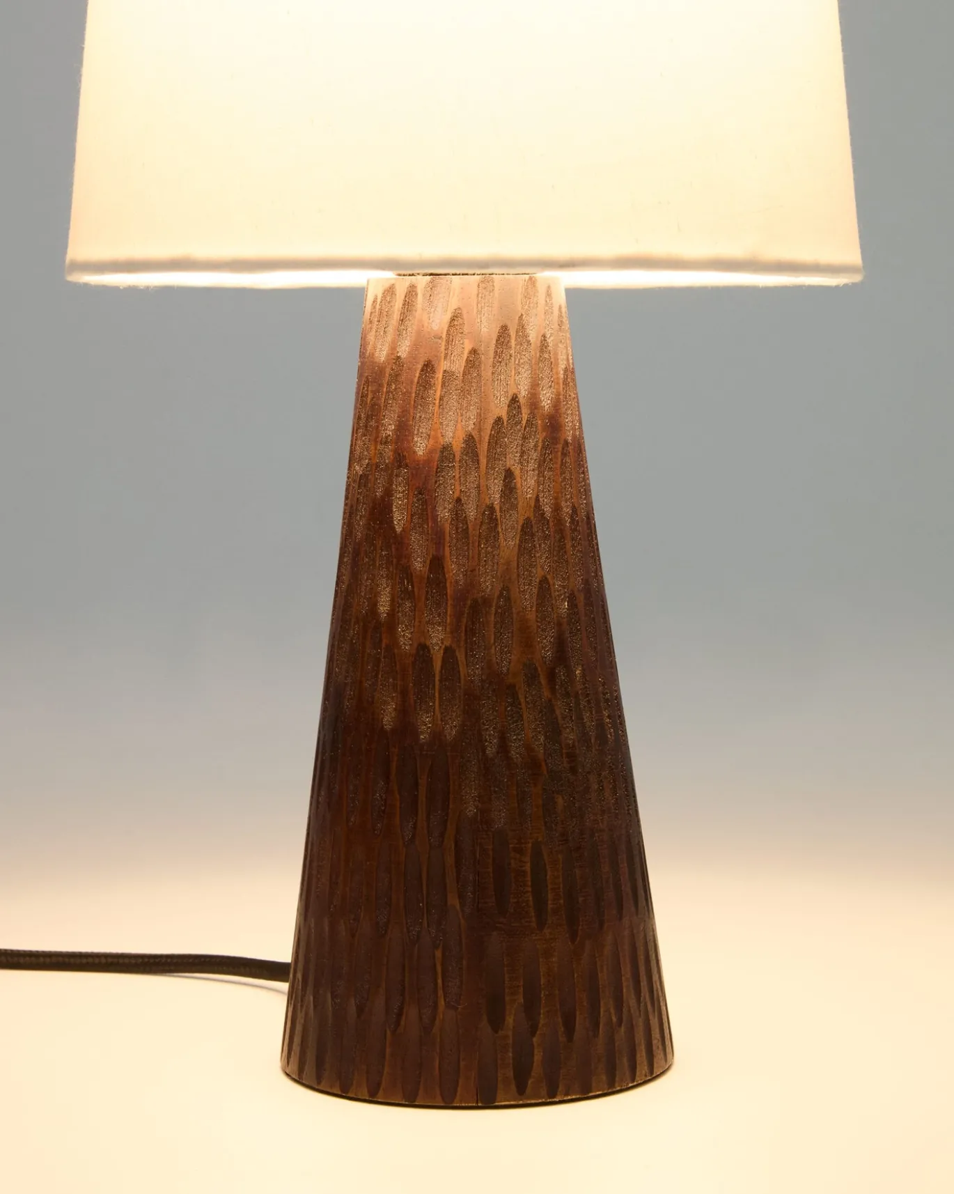 Kave Home Tafellamp Amire Hout Donkerbruin