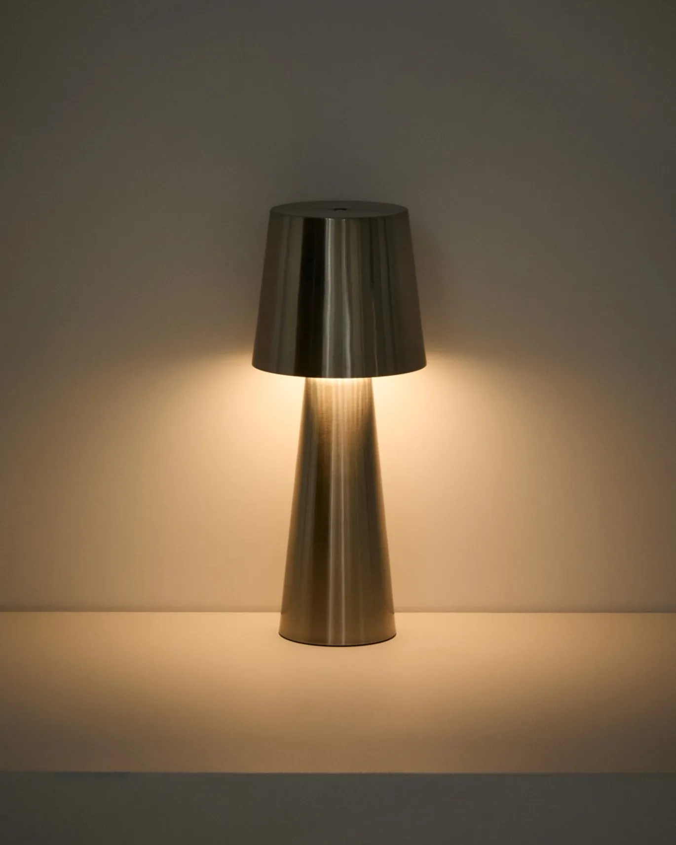 Kave Home Tafellamp Arenys Metaal Zilver