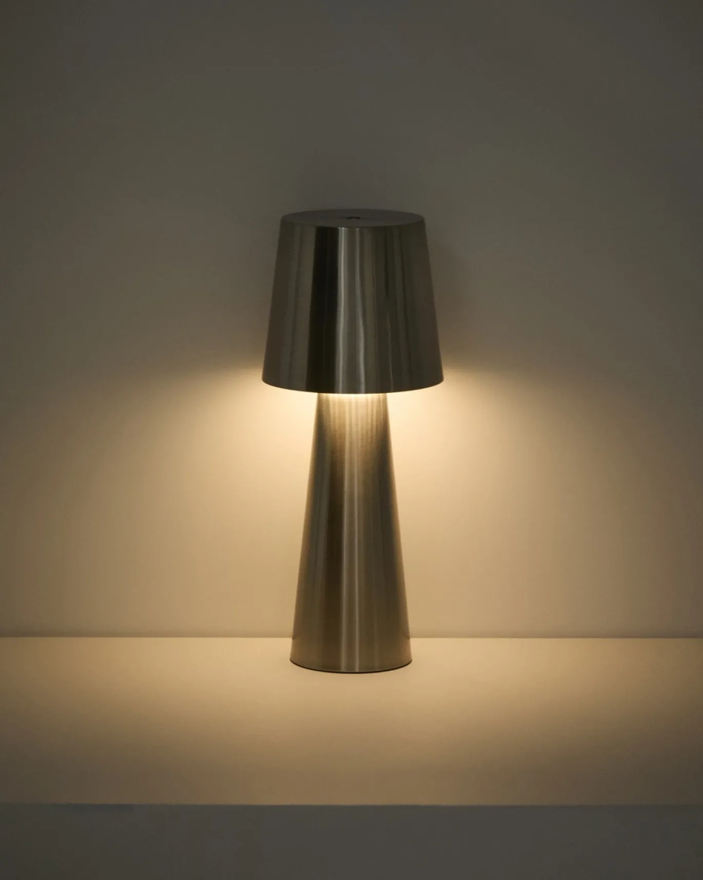 Kave Home Tafellamp Arenys Metaal Zilver