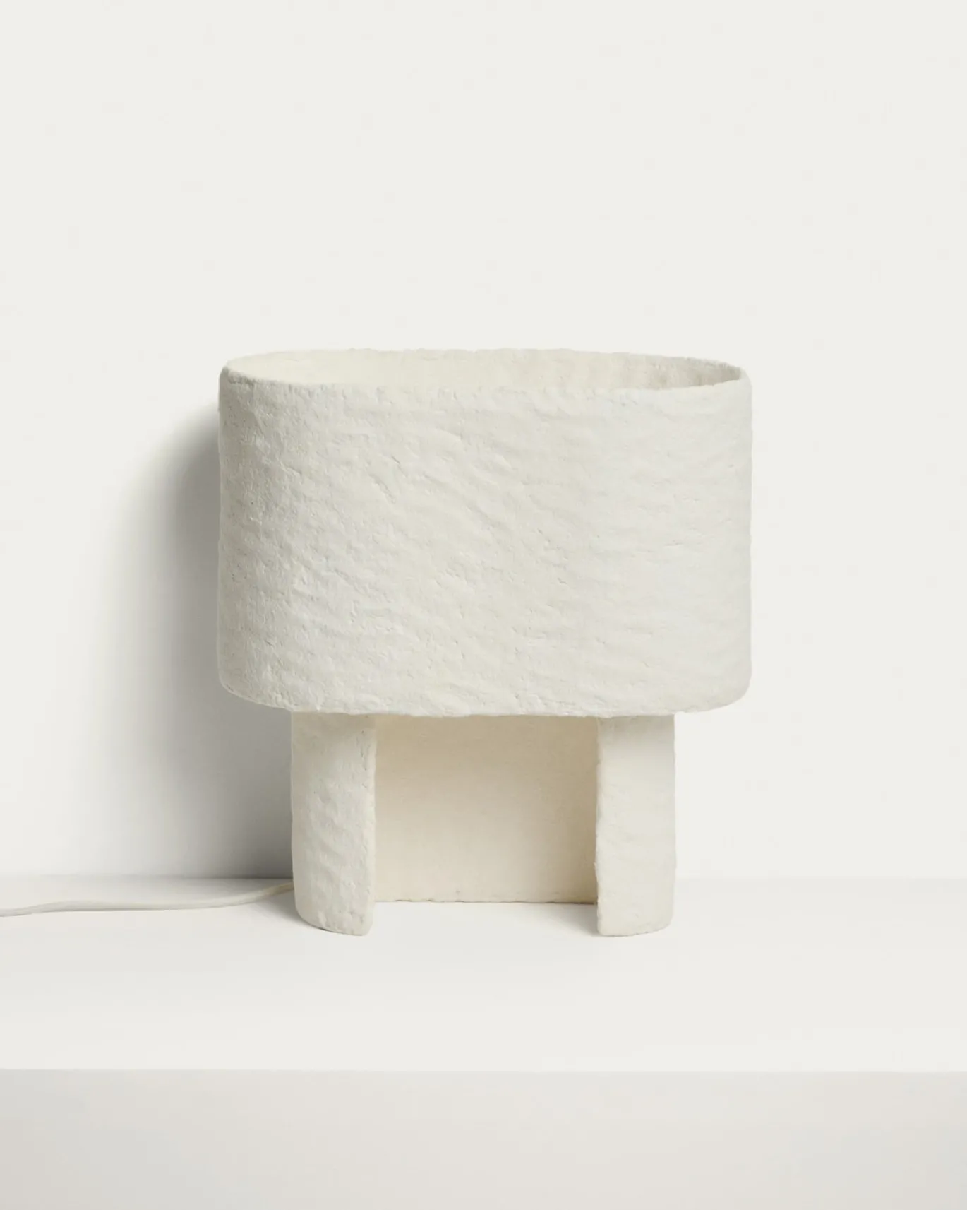 Kave Home Tafellamp Bedala Papier-maché Wit