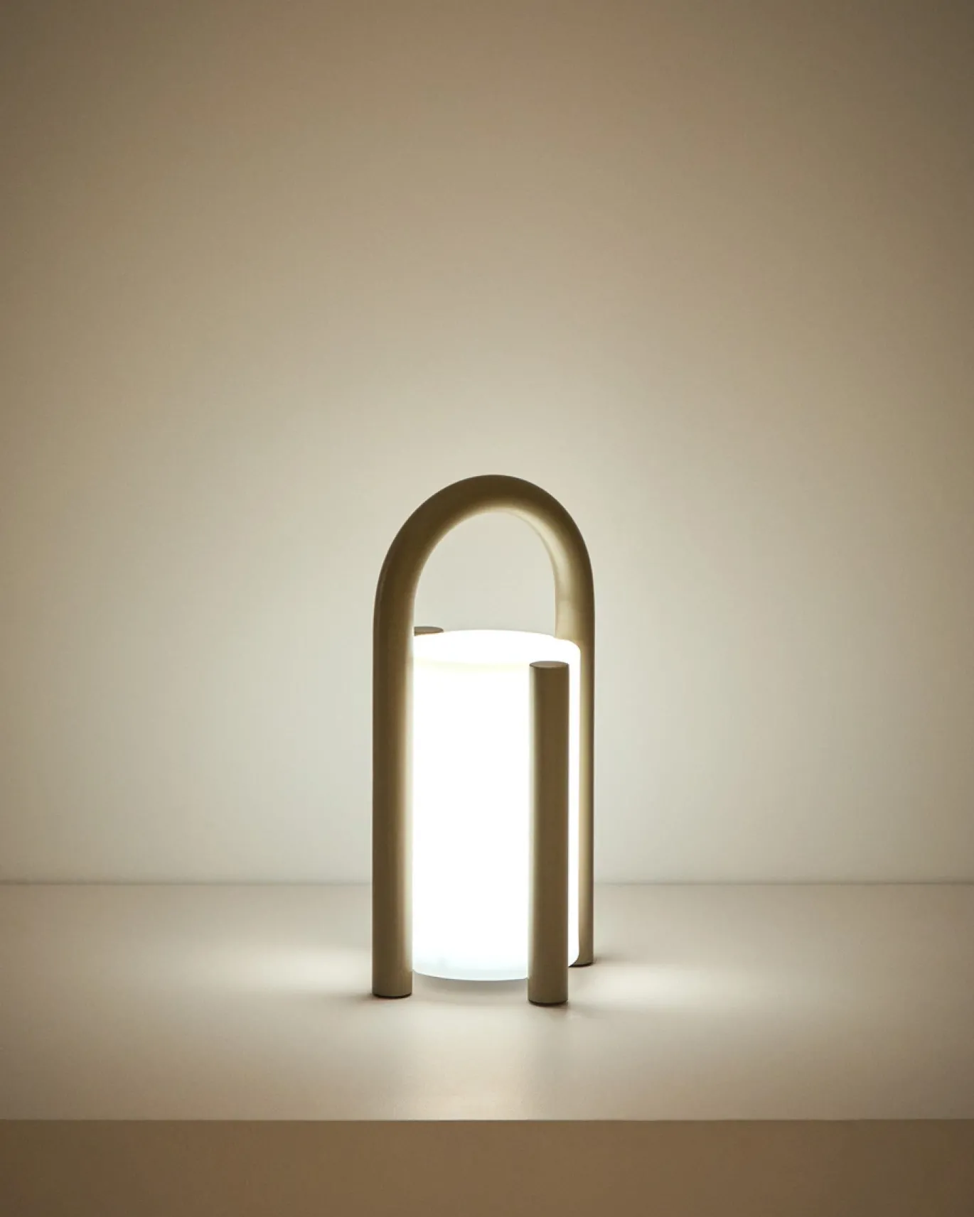 Kave Home Tafellamp Leros Staal Taupe Klein