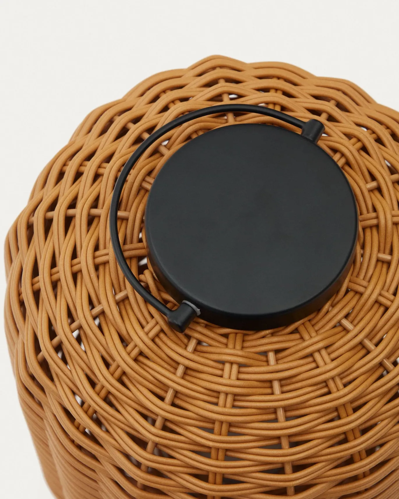 Kave Home Tafellamp Saranella Klein Draagbaar Bruin Rotan