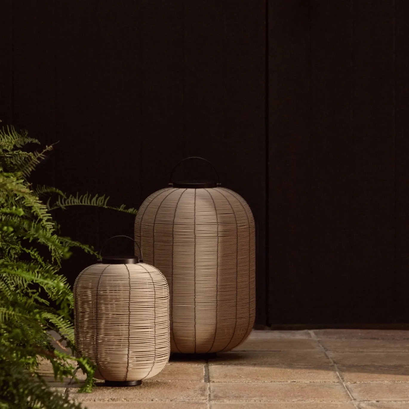 Kave Home Tafellamp Saranella Rotan Lichtgrijs Klein