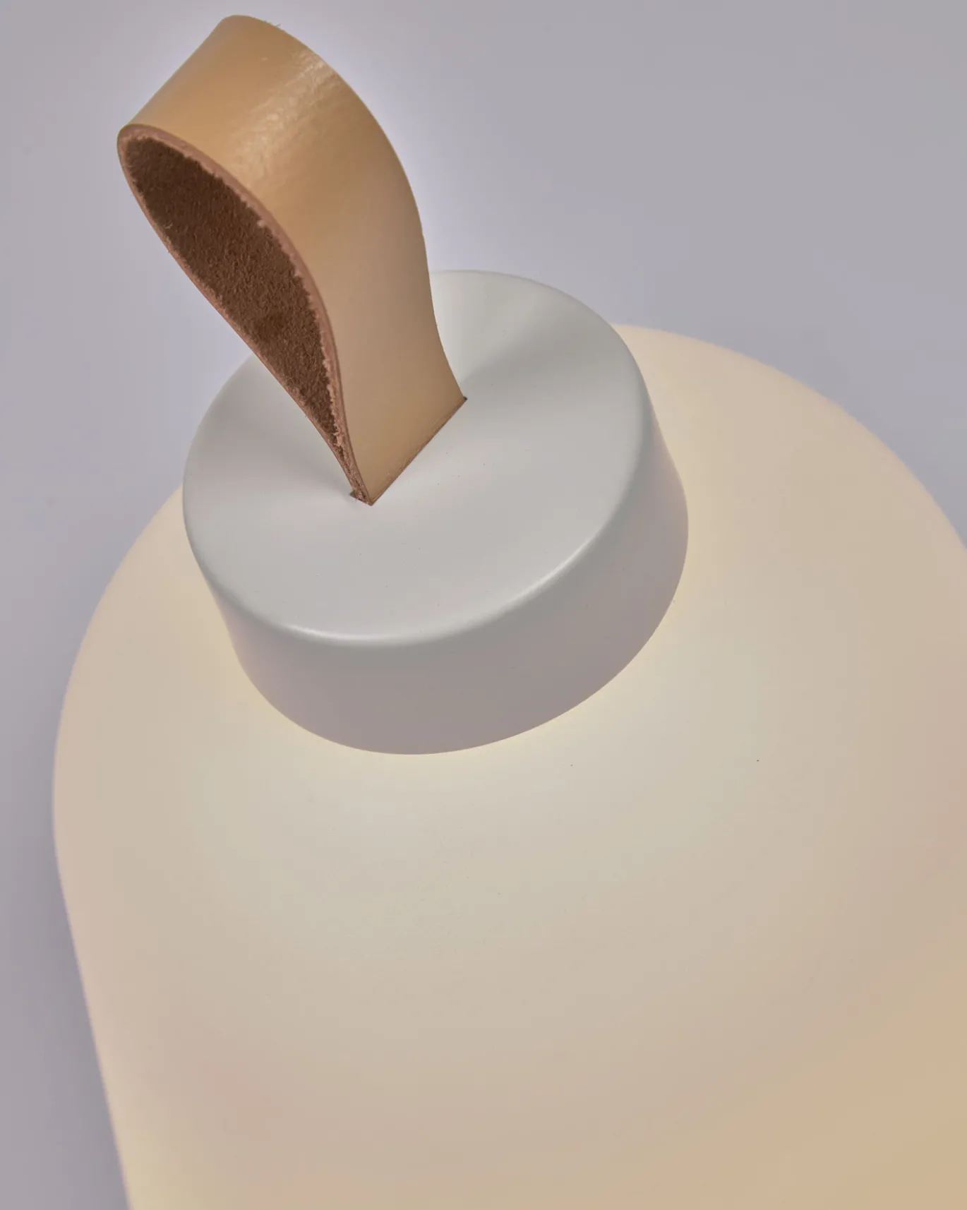 Kave Home Tafellamp Udiya Polytheen Metaal Wit